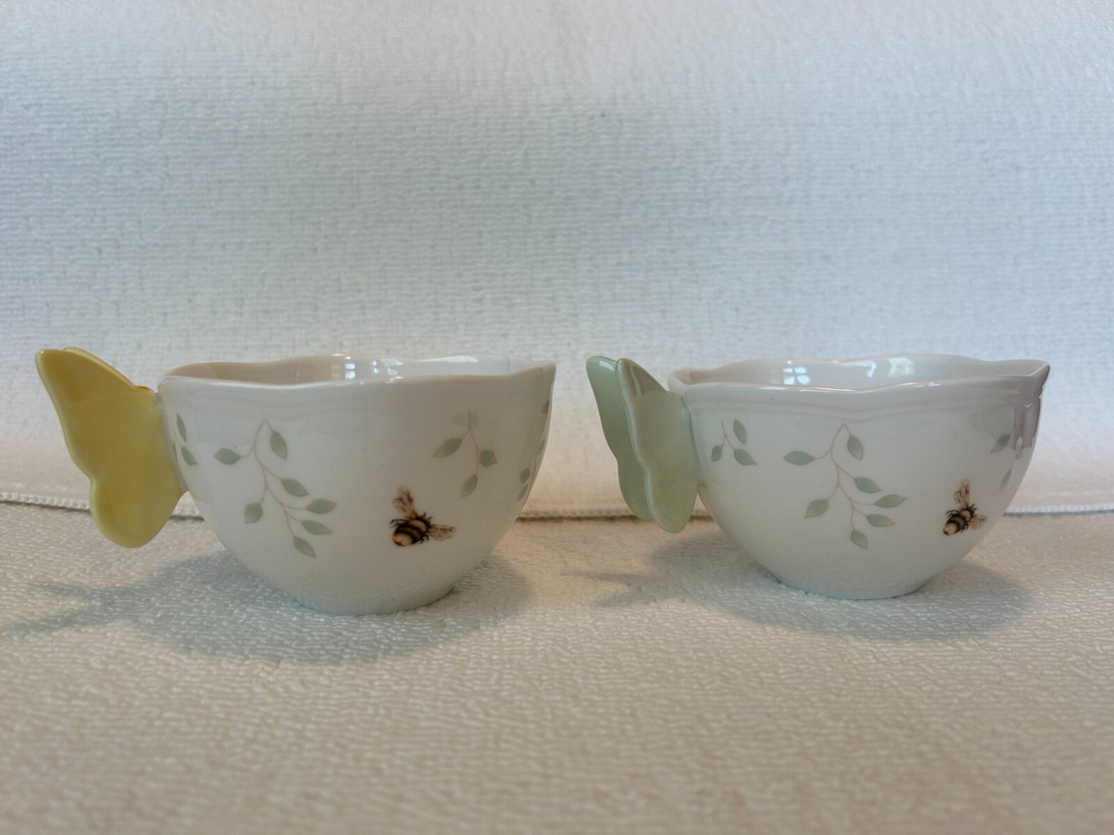 (2) Lenox Teacup Butterfly Meadow Handle Coffee Cup Mug w/ a Bumble Bee