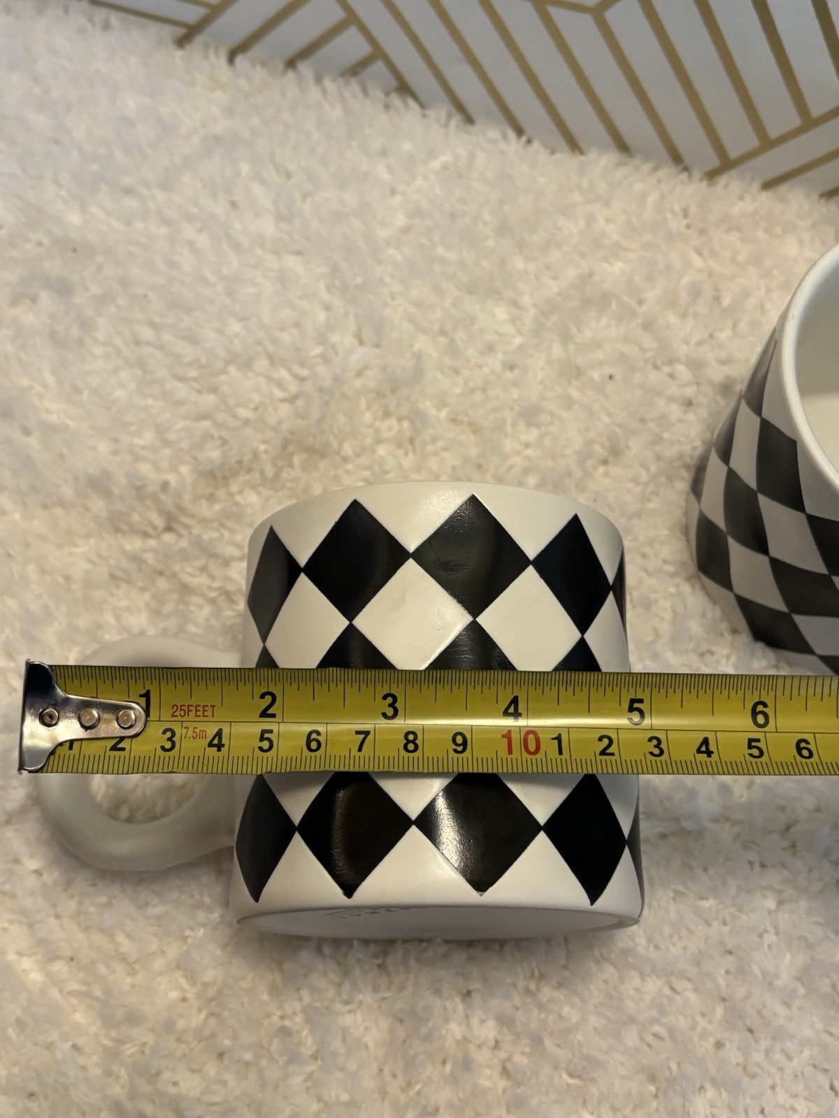 Checkered Board Pattern Coffee Mugs Set Of 4 (Has A McKenzie Childs Look)