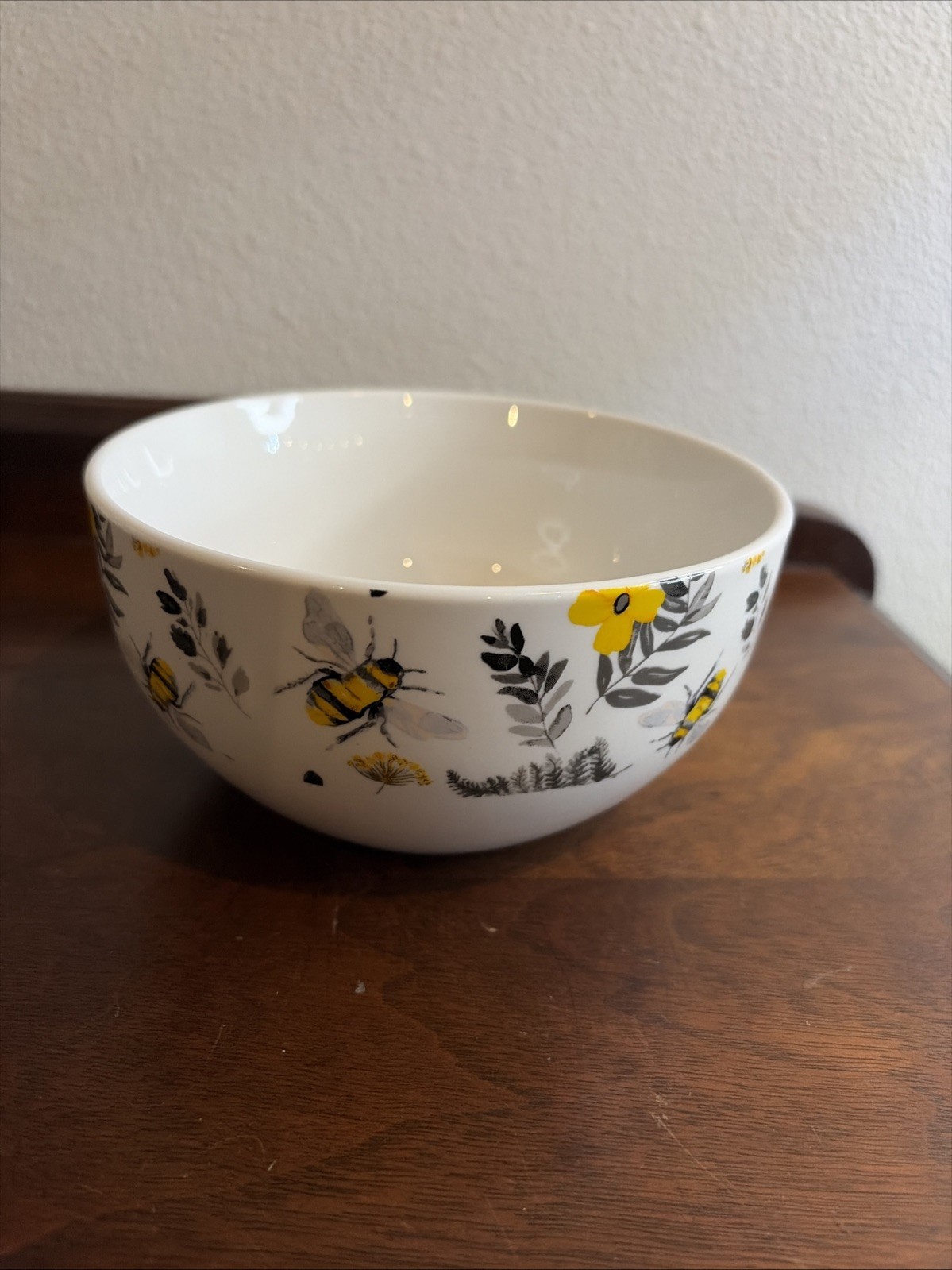 Spring Bee/Floral Cereal/Soup Bowls 5.5” Set Of 4