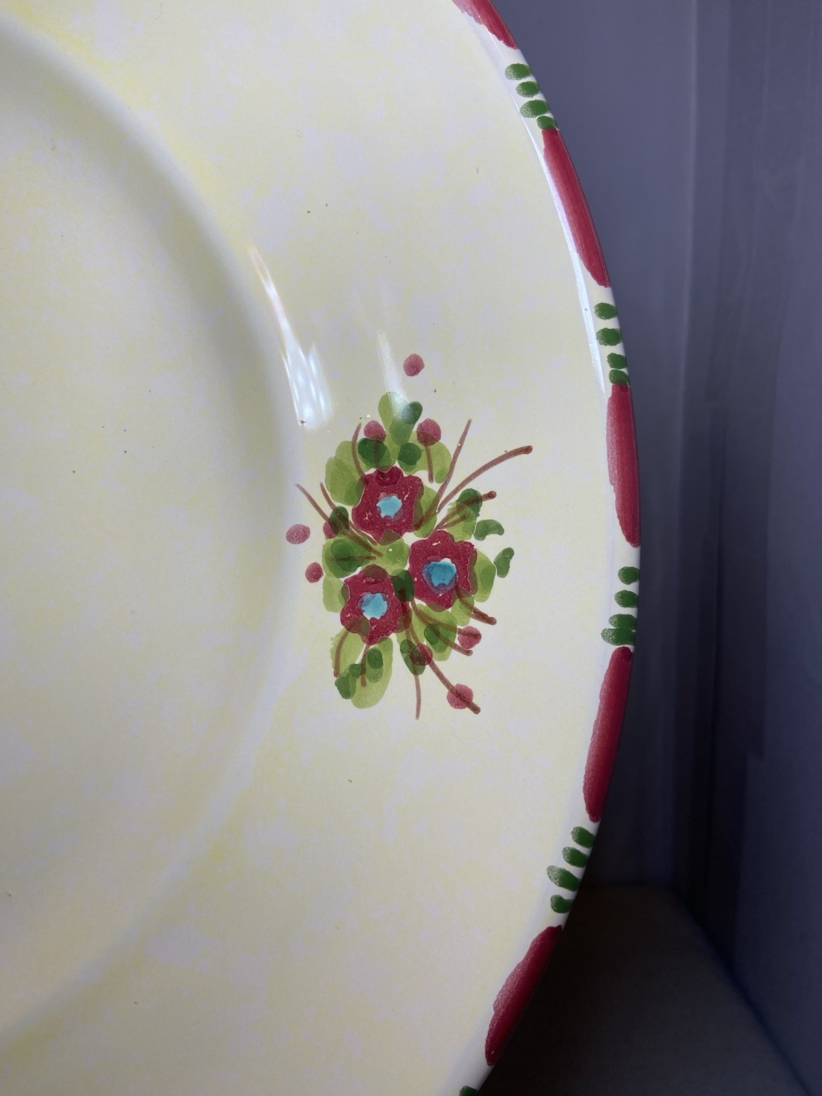 Crate Barrel Lamas Hand Painted Round Floral Terracotta Pottery Platter Italy 14