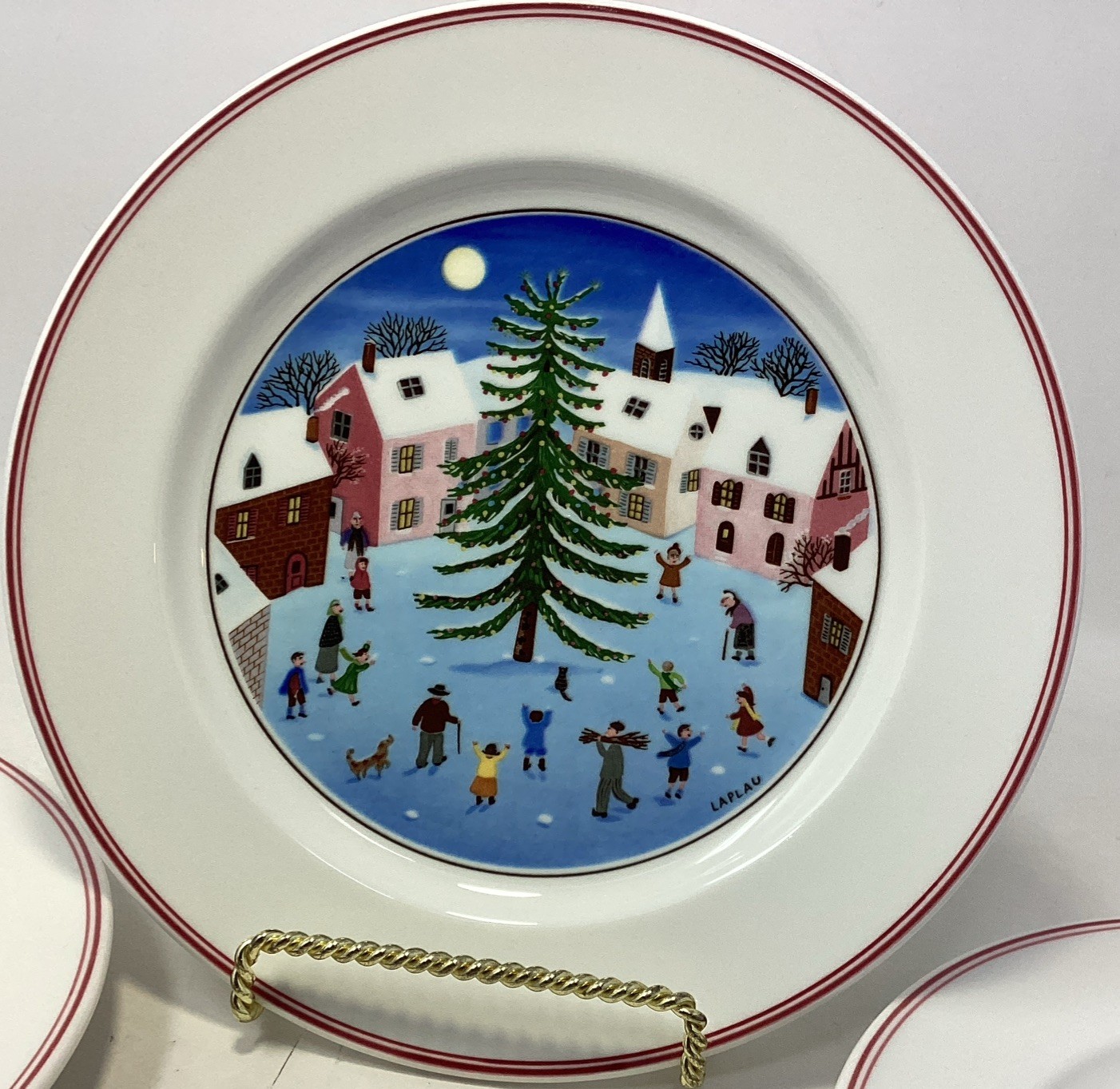 Villeroy & Boch Naif Christmas Salad Plates 8″ Set of 4 Village Scene