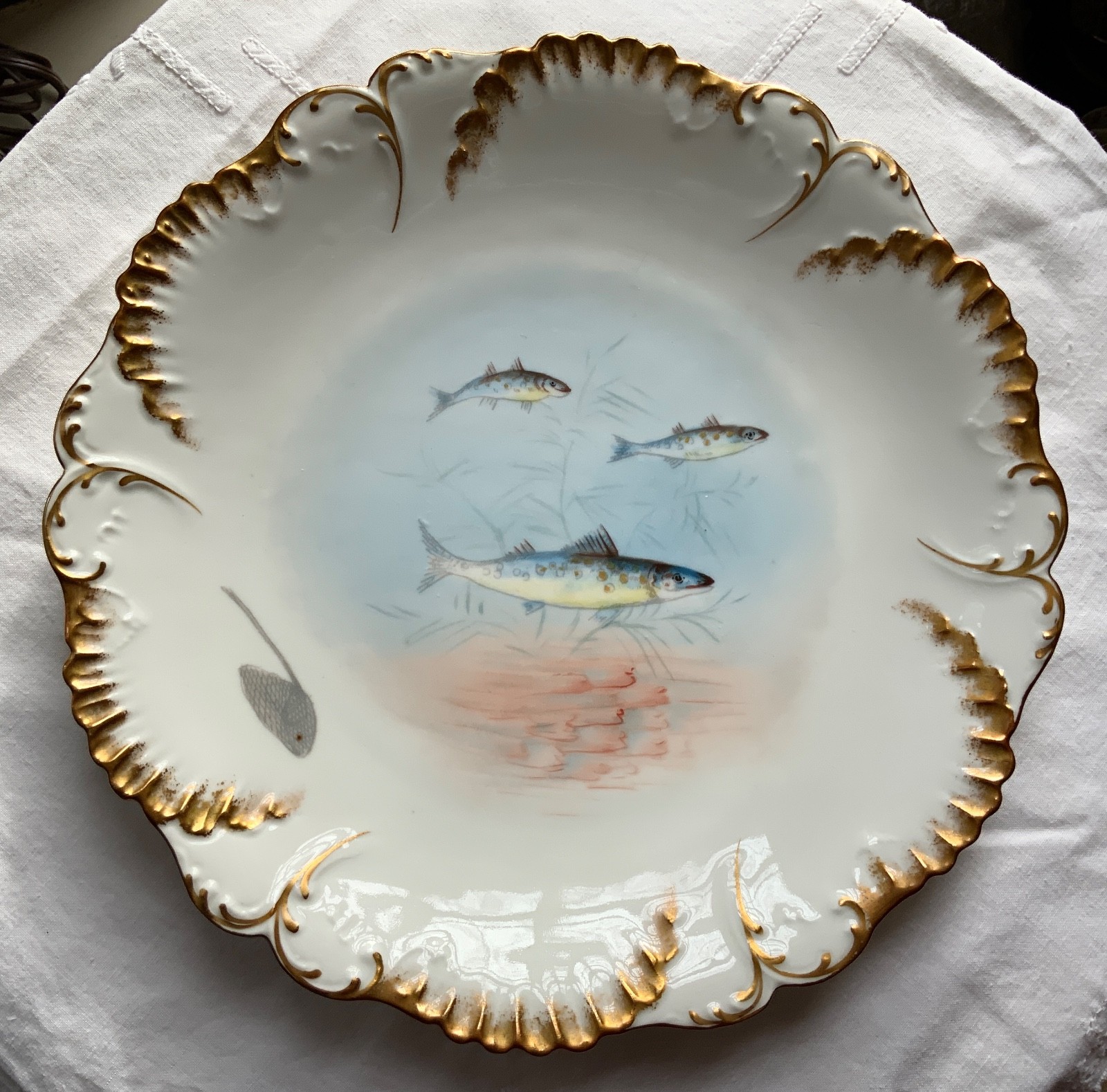 LAVIOLETTE ELITE LIMOGES FISH PLATTER & PLATE SET C.1896-1905 HIGGINS & SEITER