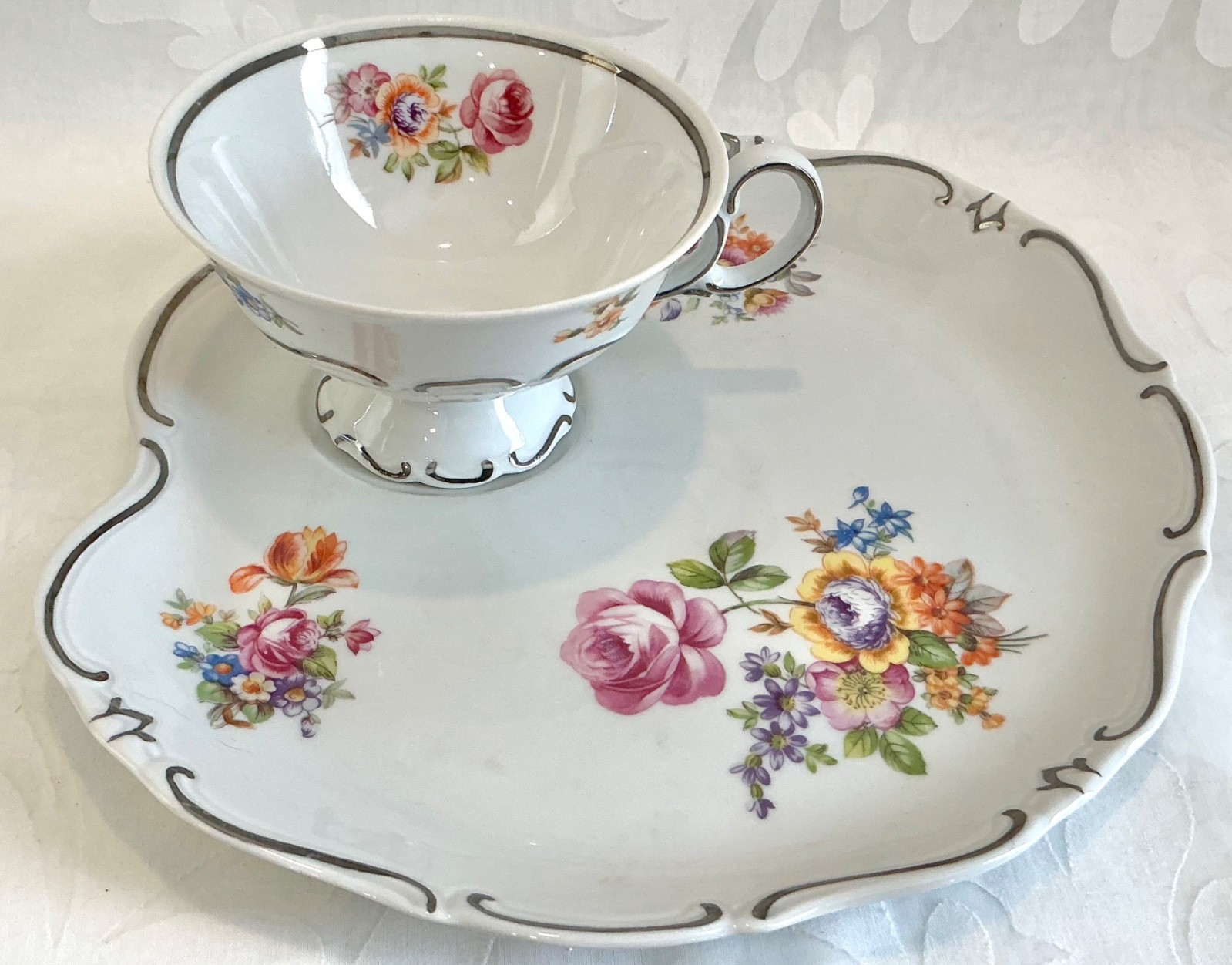 Vtg Weimar Porzellan 2-Piece Snack Set Hand Painted Floral Porcelain