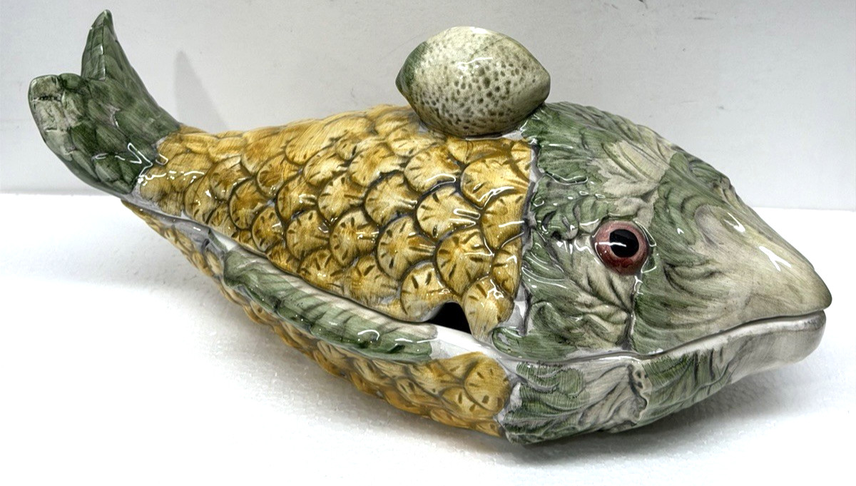 Vintage 1993 Hand Painted Ceramic Fish Tureen Serving Dish Butter Bowl Taiwan