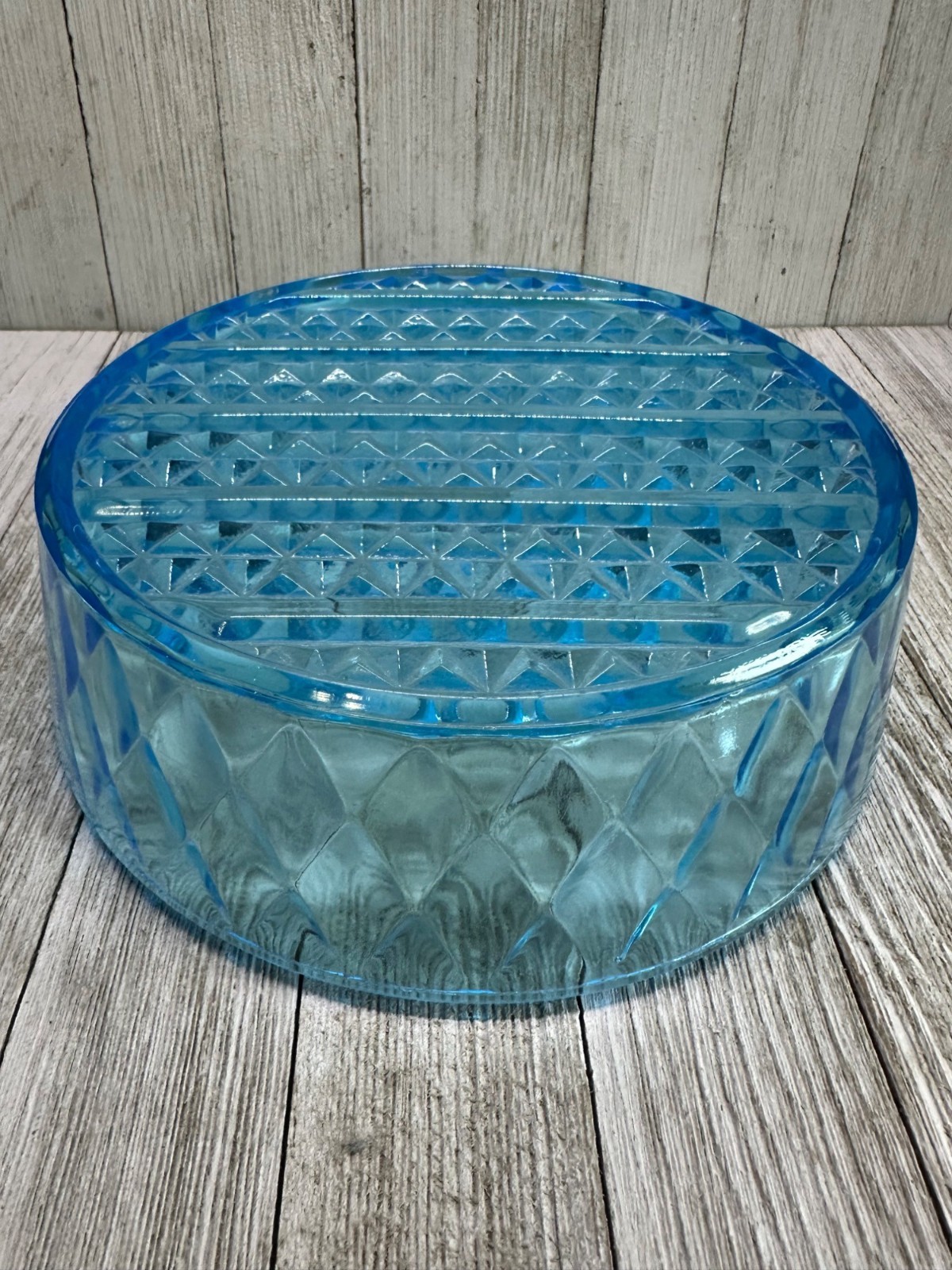 Vtg EAPG Bryce Brothers Style Bowl Diamond Quilted Pattern Sky Blue Glass 8″ DIA