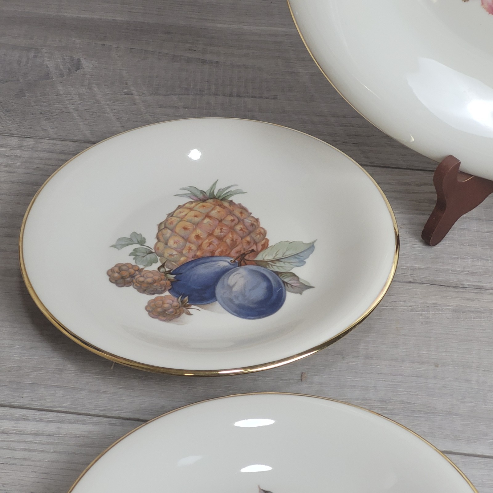Vtg Hutschenreuther Hohenberg Margarete 4-Plate/Platter Set Fruit Motif Germany