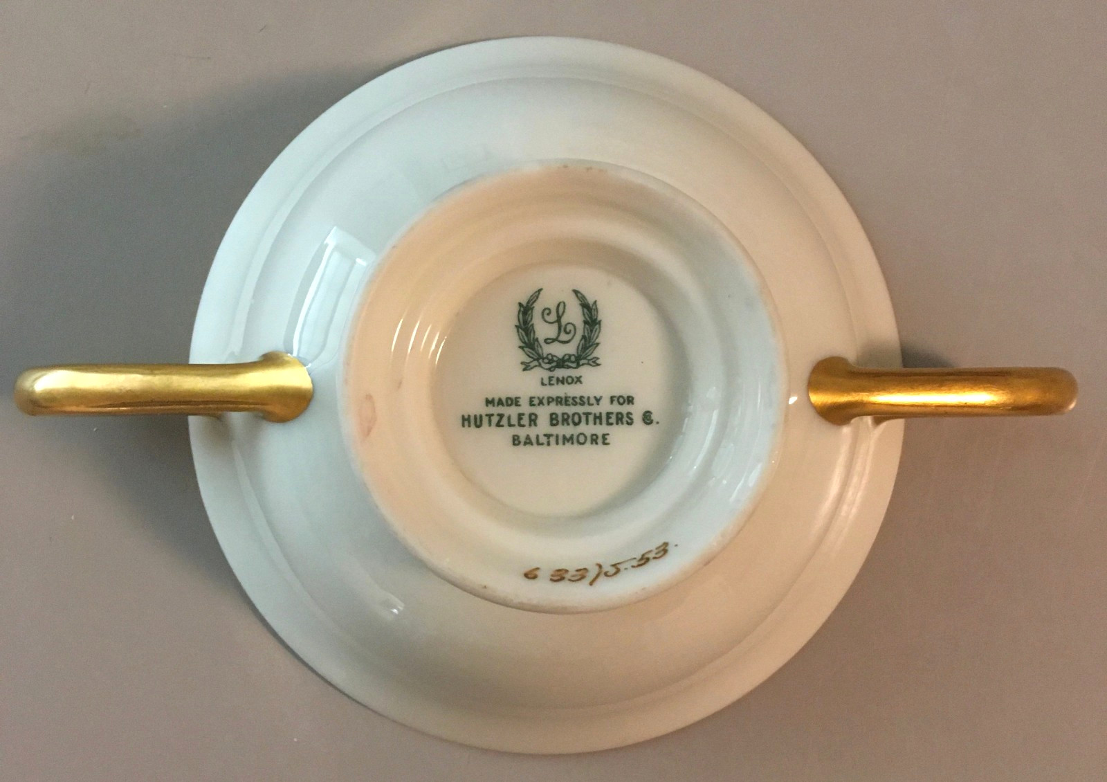 Lenox Porcelain J53 for Hutzler Brothers Baltimore 4 gold/ivory bouillon cups