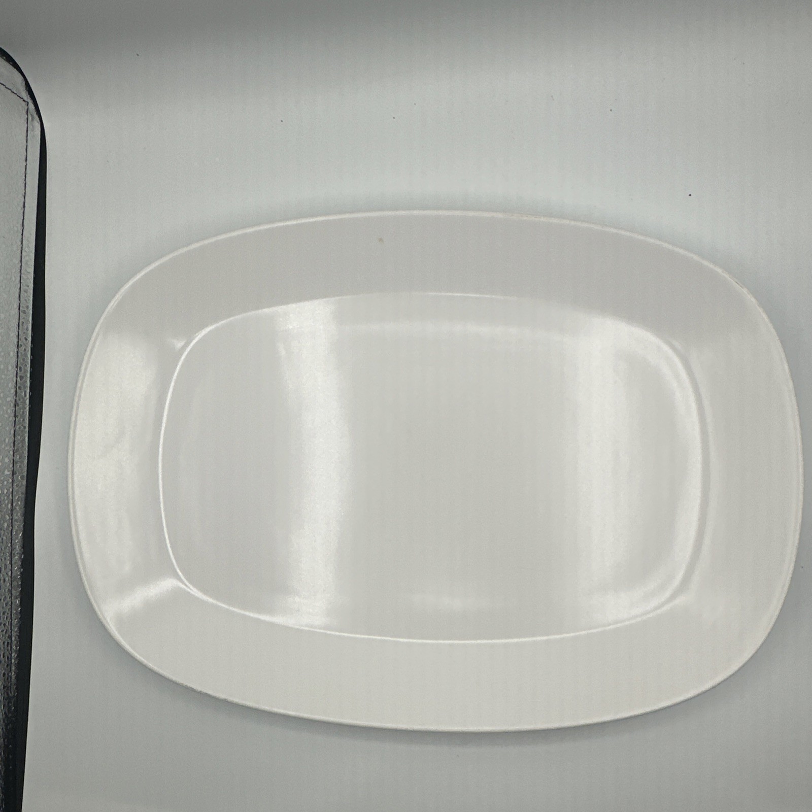 PEARL WHITE Coupe Shape by Noritake Oblong Platter 15.5″ Japan