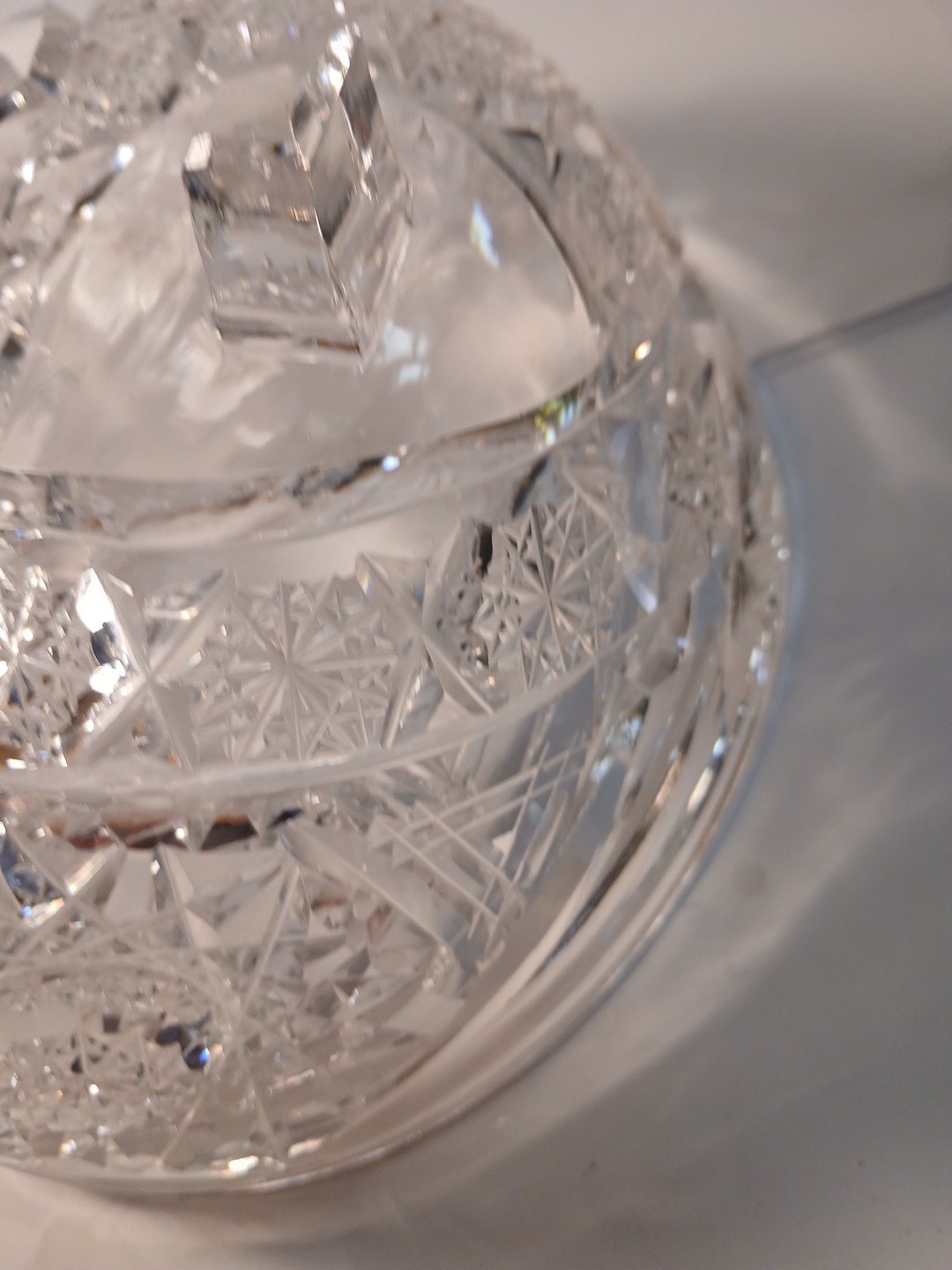 Crystal Leaded 3 Footed Cut Glass Centerpiece/Serving Bowl Weighs Over 4 Pounds