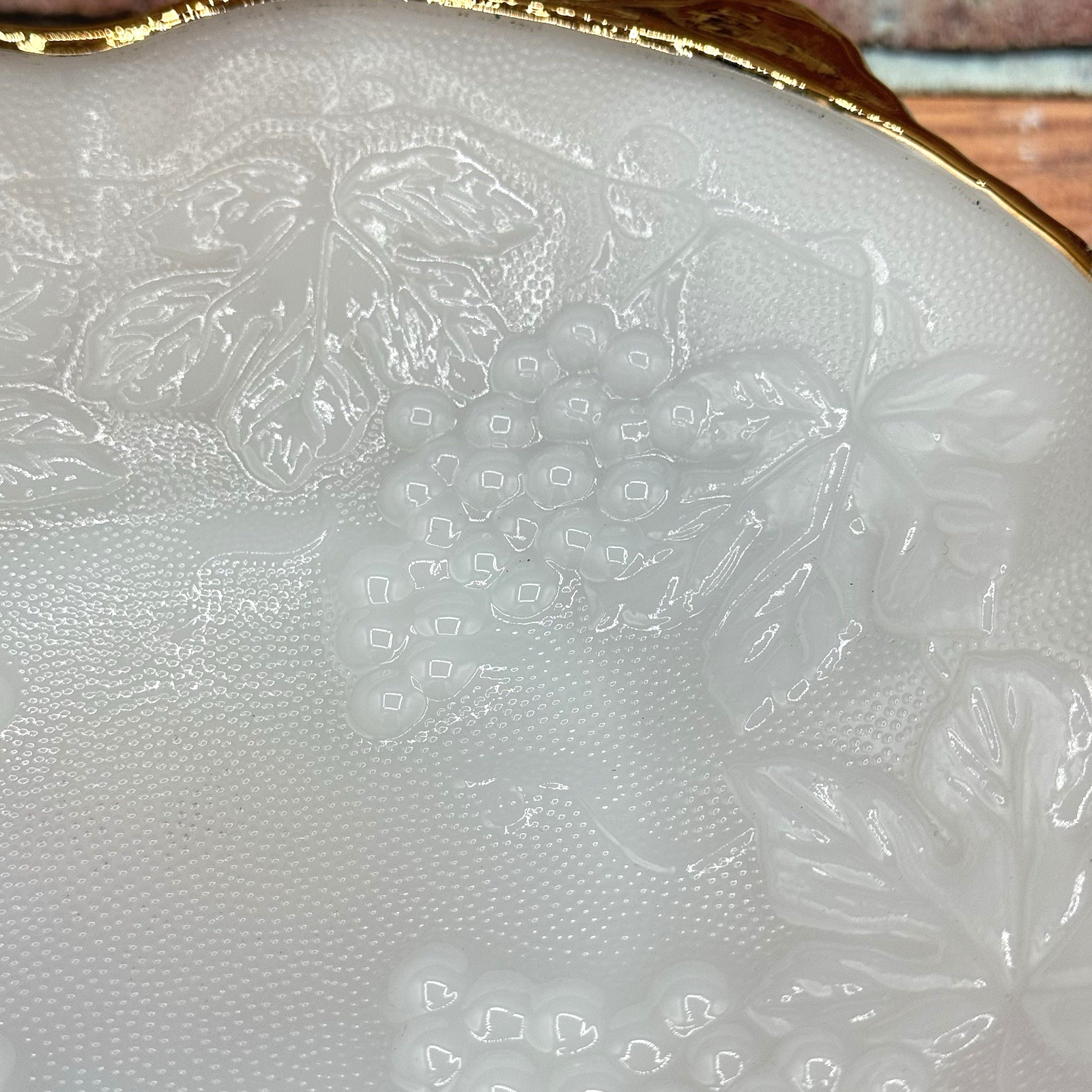 Vtg Milk Glass Embossed Serving Bowl Grapes Leaves Heavy Gold Trim MCM 8in