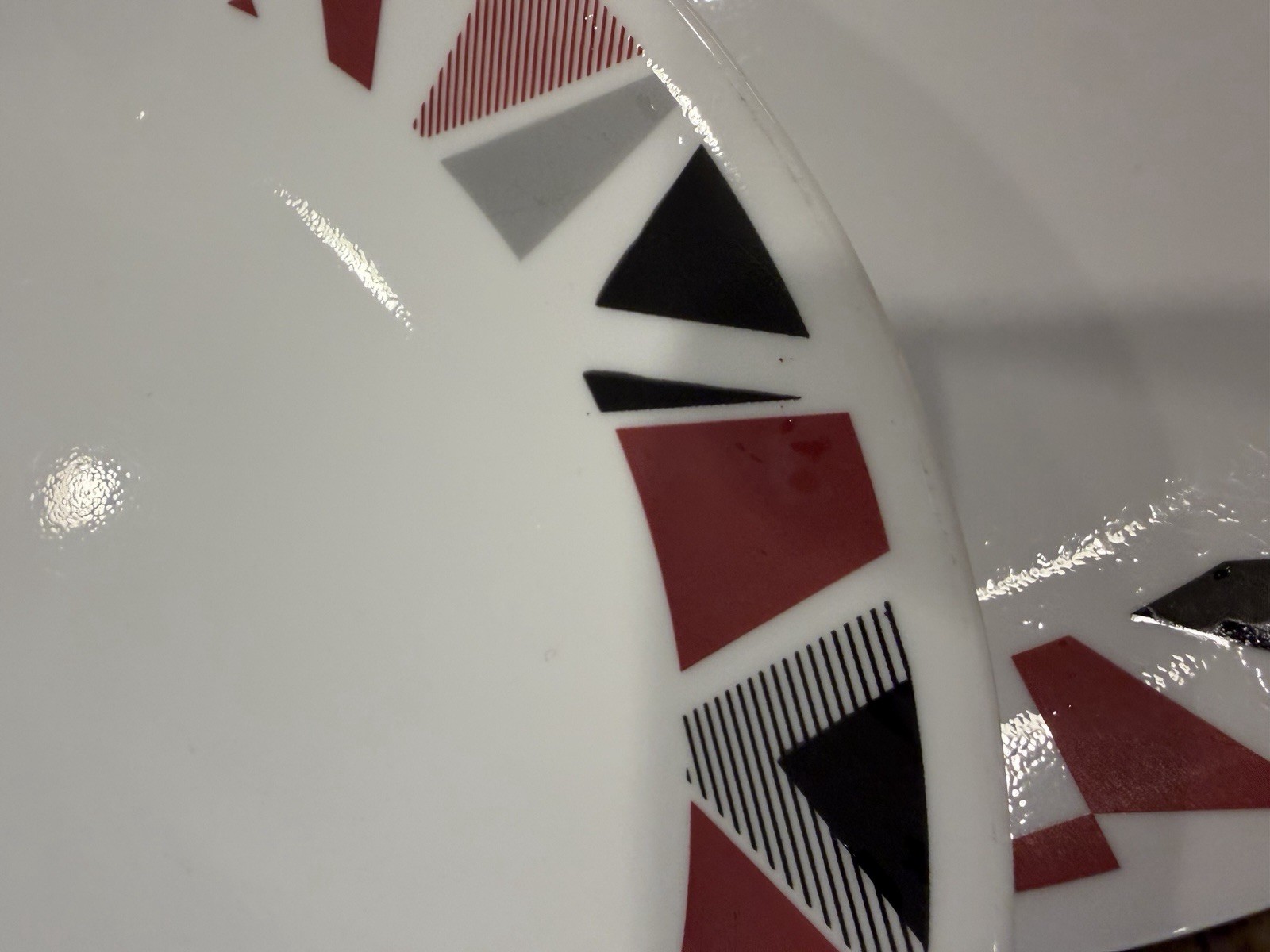 Corelle MOSAIC RED Set of 5 Dinner Plates White w/ Red & Black Geometric 10.25”