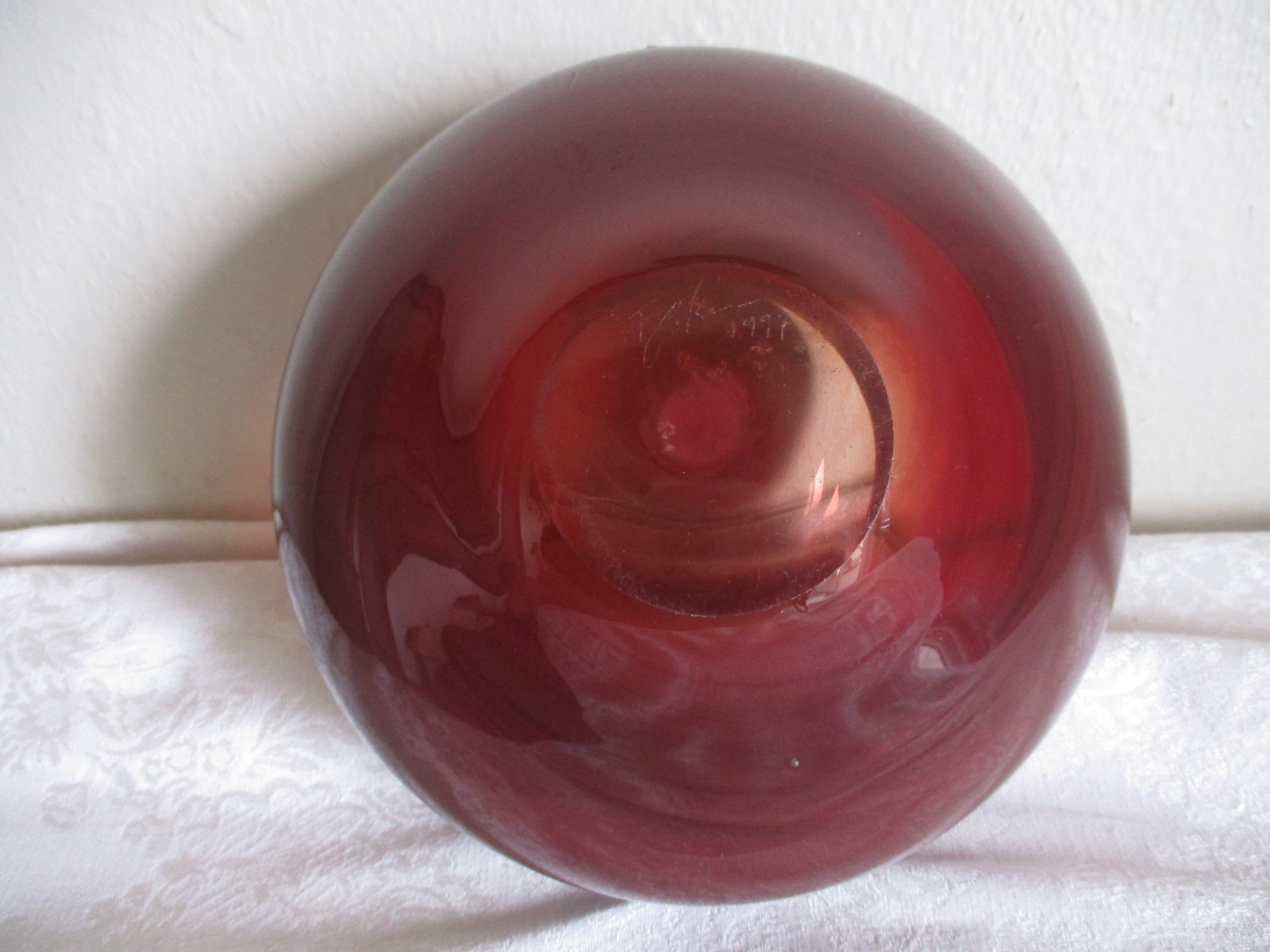 Baker O’Brien Studio 1997 Studio Art Hand Blown Red Swirl Glass Bowl