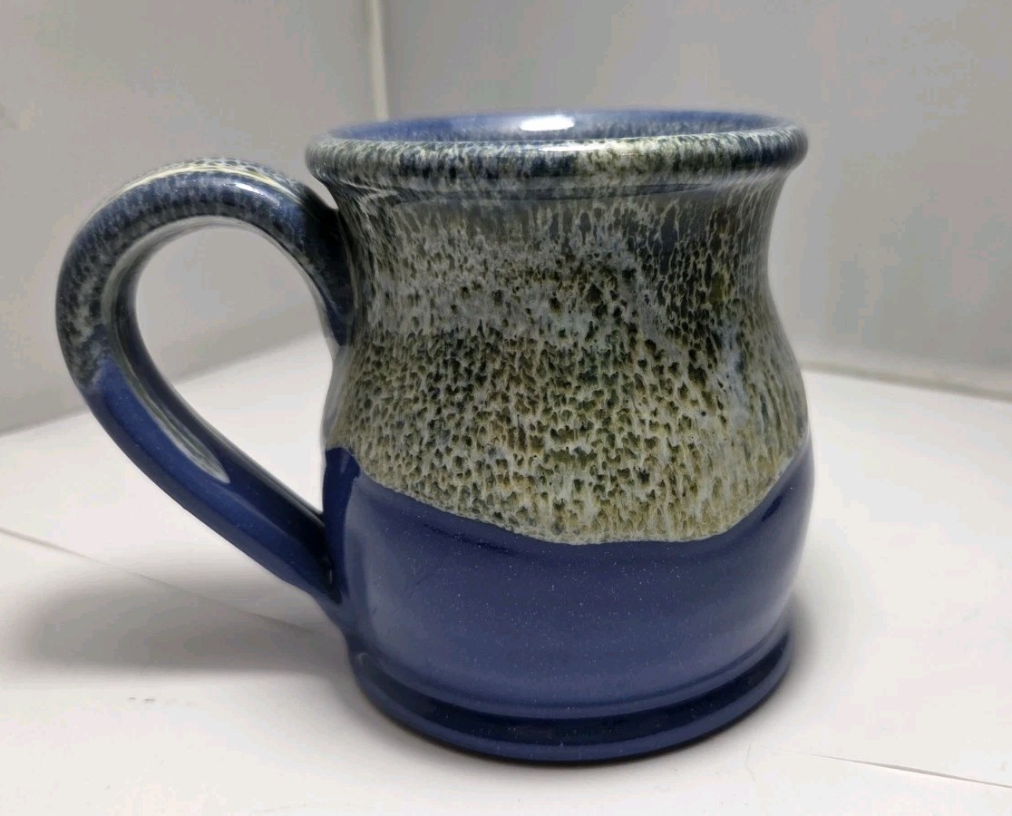 Deneen Pottery Mug Tucker Hill Inn Waitsfield VT Blue Beige Hand Thrown USA