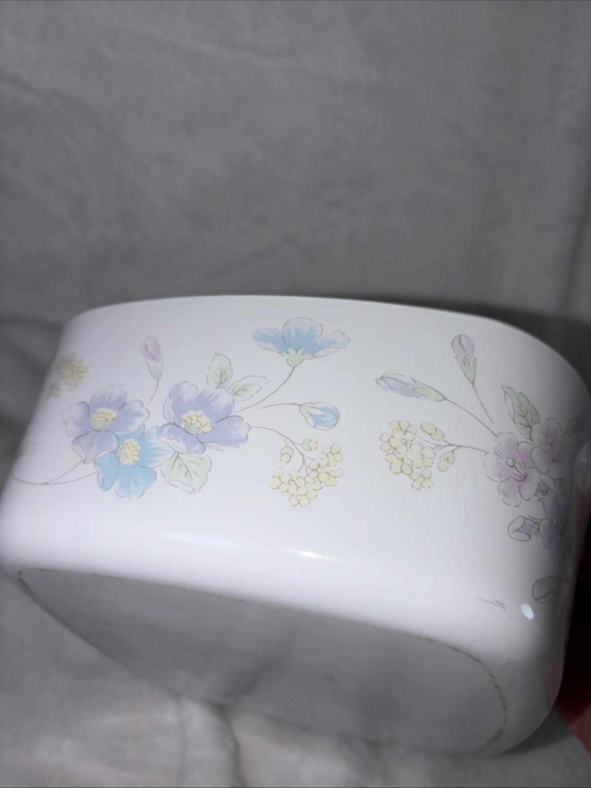Vintage Corning Ware Pastel Bouquet Casserole Dish Pyrex Lid 1.5 Liter No Chips