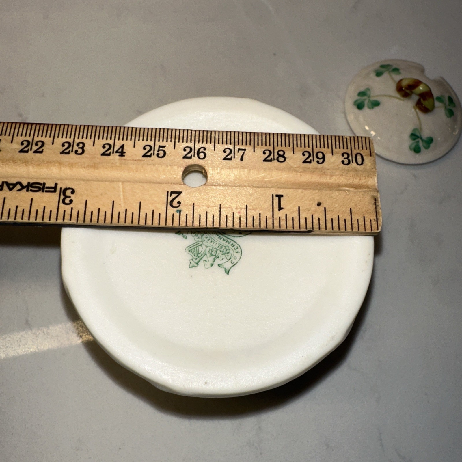 Belleek Ireland Shamrock 3.5” Pot Jar w Lid 6th Green Mark Honey Vintage