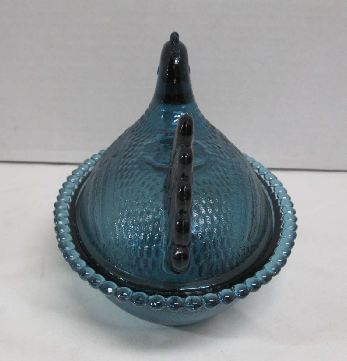 Indiana Glass Confederate Bicentennial Blue Hen on Nest with Beaded Nest READ