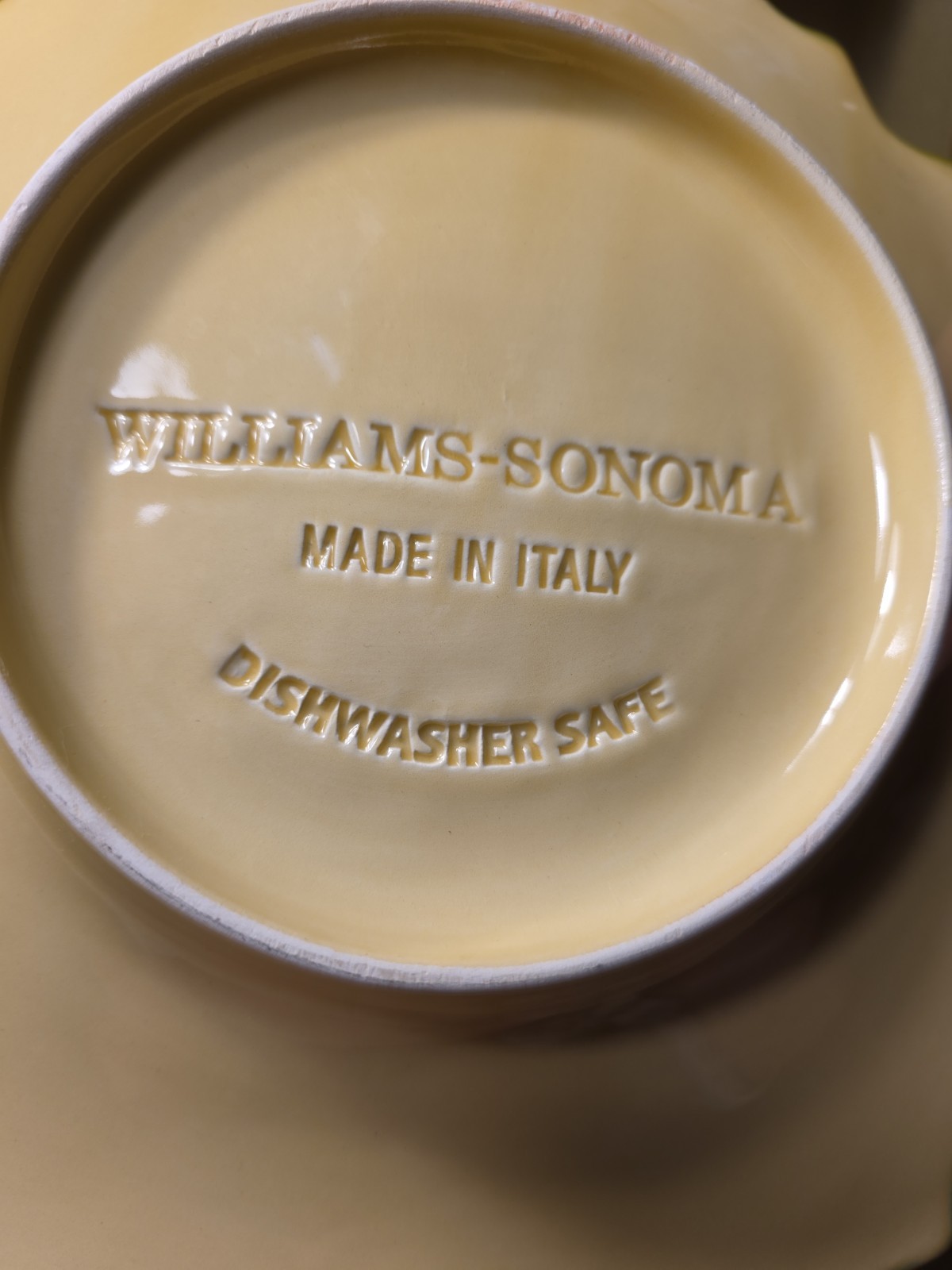 William-Sonoma 10 3/8″ Green Leaf Plate(s) Italy