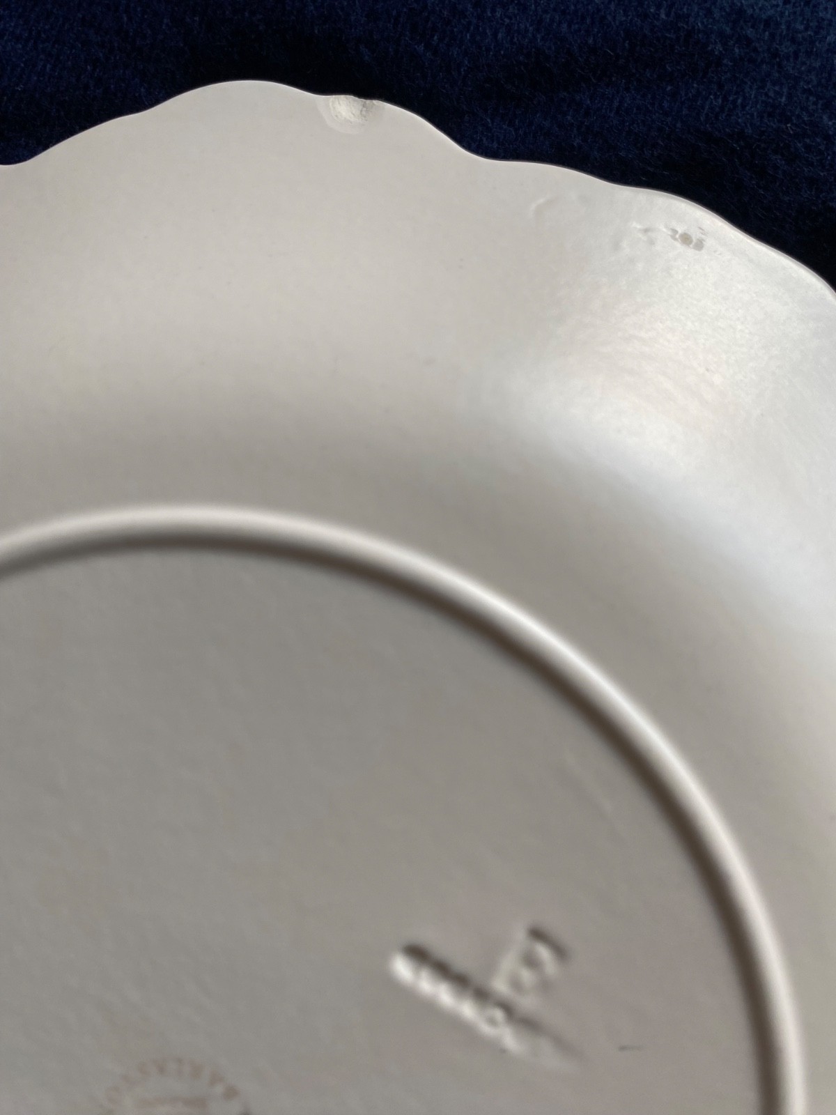WEDGWOOD Etruria Barlaston LEAF Salad Plates SET OF 11 Matte White
