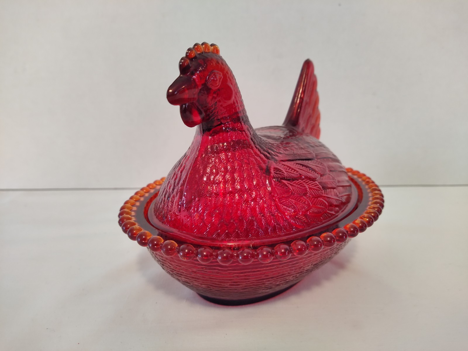 Vtg Red Flashed HEN ON NEST Indiana Glass 7” Candy Dish
