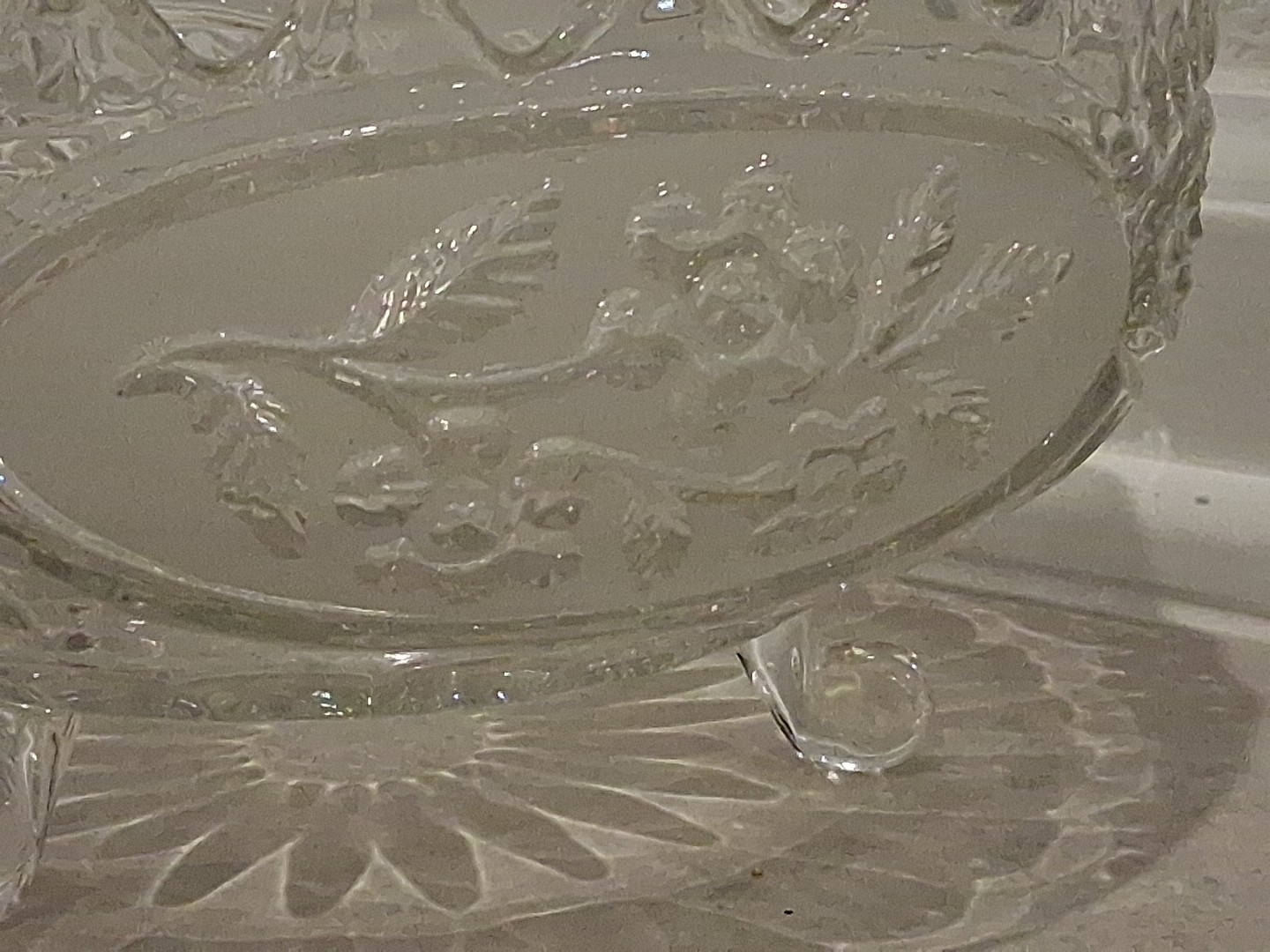 Stunning Vintage Lead Crystal Bowl Sawtooth Fruit Floral 5. 1 lbs – 8.5 inches