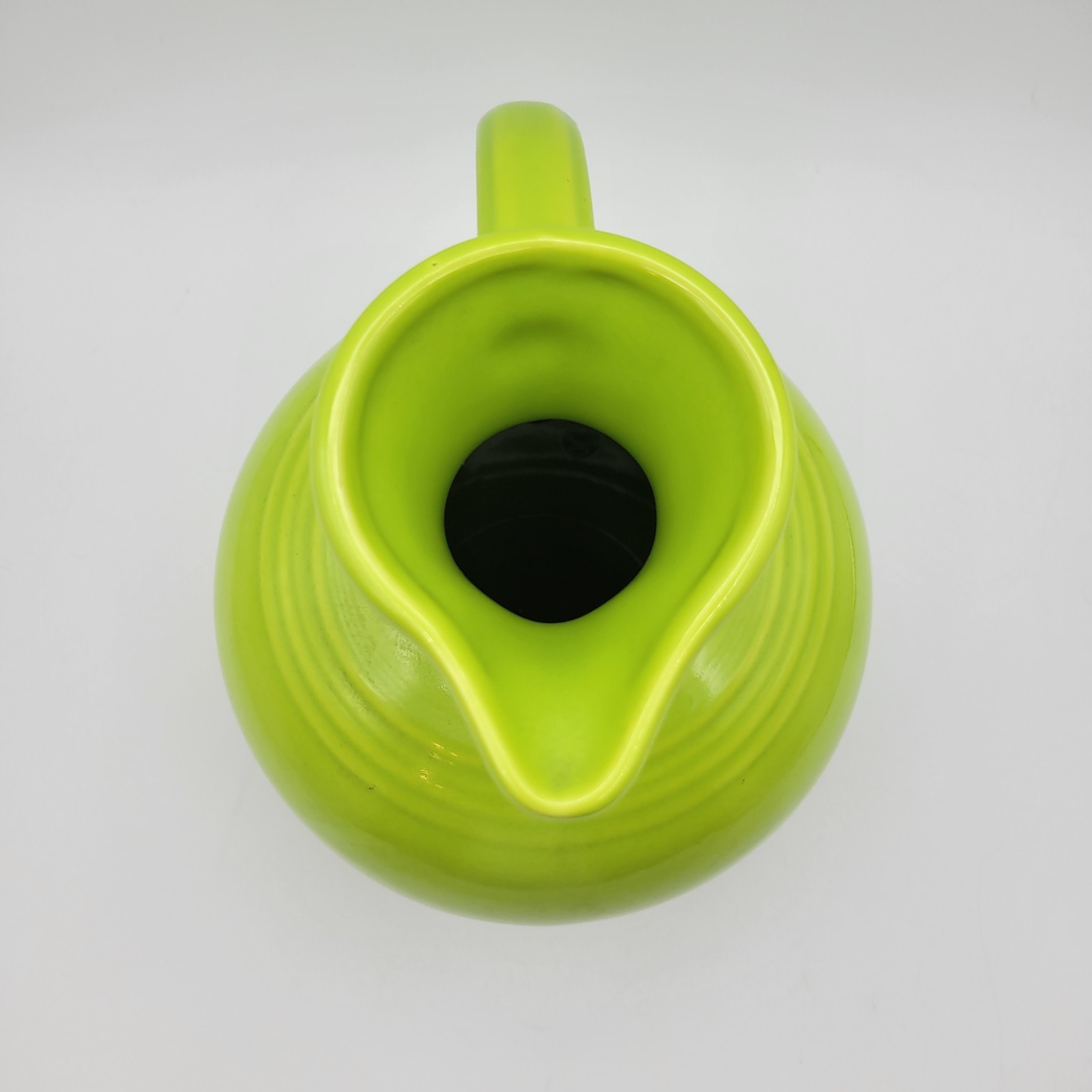 FIESTA Chartreuse Handled Carafe Pitcher 60 oz. HOMER LAUGHLIN 1997-1999