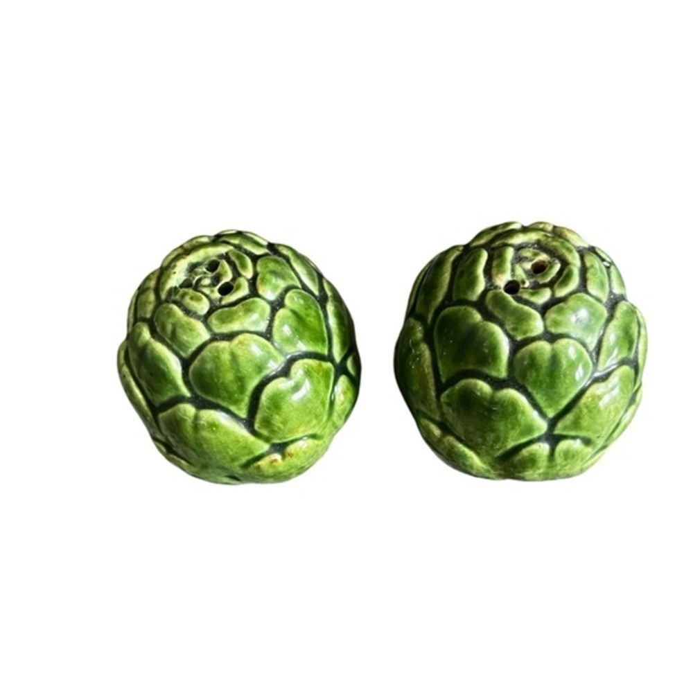 Vintage Artichoke Salt and Pepper Shakers MCM Ceramic Green 3 inches.