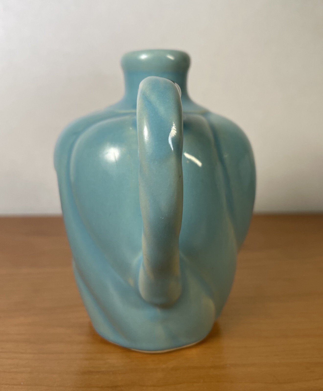 Jean Castle Capistrano Turquoise Swirl California Pottery Jug 4″ Hollydale?