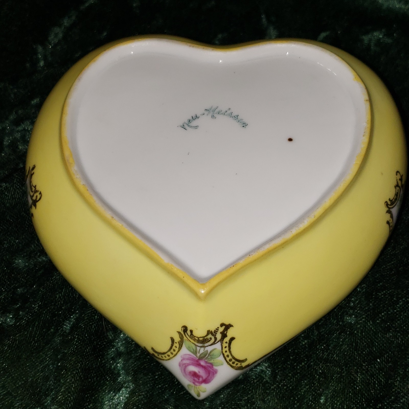 VTG Dresden Floral Trinket Dish 24 kt Gold Gilt Handle Heart Shaped Signed