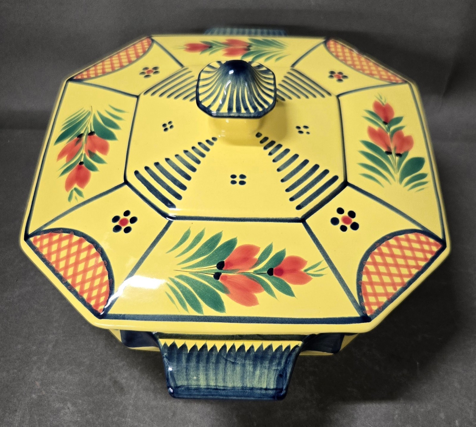 Henriot Quimper Breton Covered Octagon Casserole Dish Yellow France Large