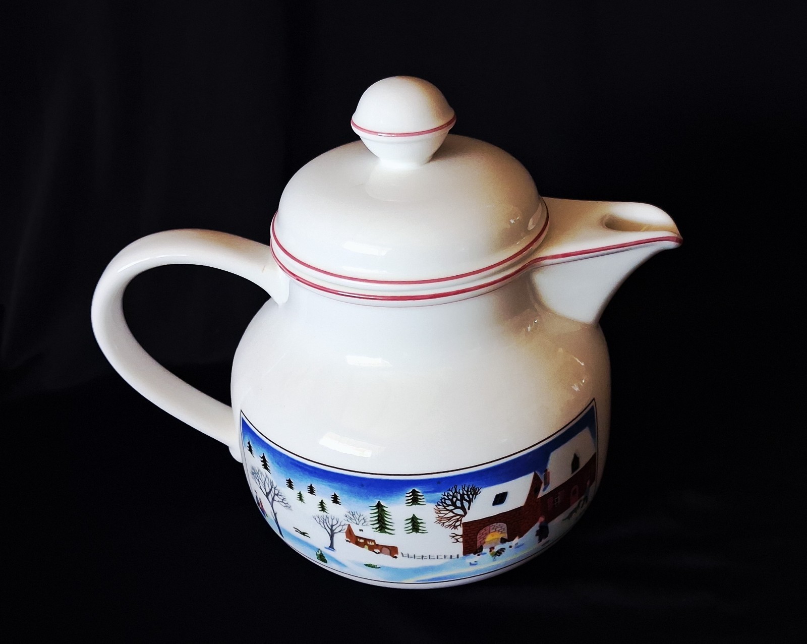 Villeroy & Boch NAIF CHRISTMAS Porcelain Teapot With Lid