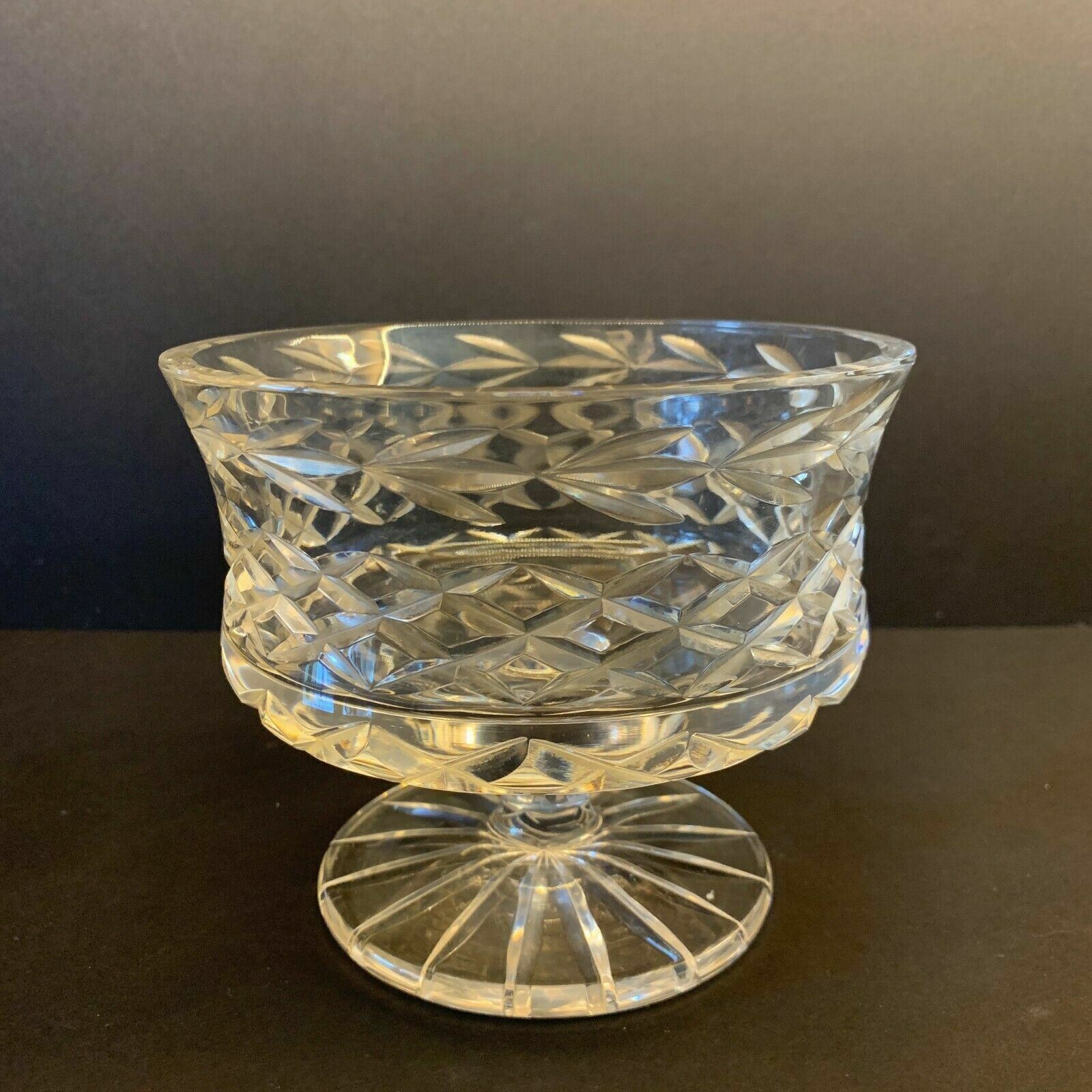 Vintage Tyrone Crystal FOOTED PEDESTAL CANDY DISH Bowl Ireland Signed