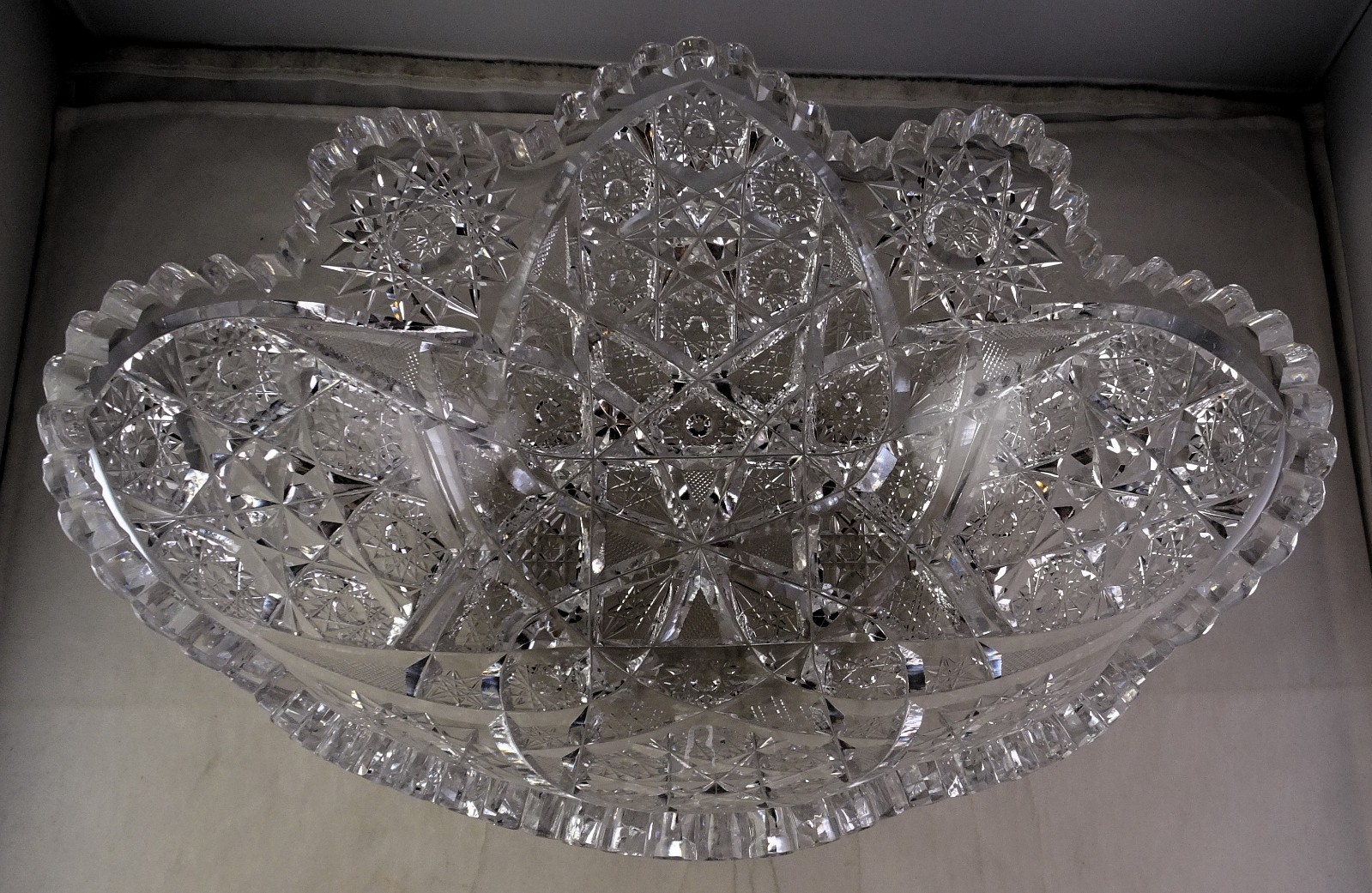 ABP American Brilliant Period Cut Glass Banana Boat & 8″ Bowl