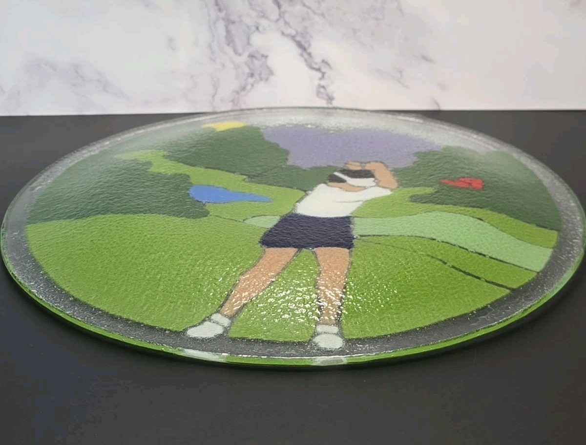 Vintage Peggy Karr Signed Fused Glass Lady Woman Golfer Plate 11.25″ Golf