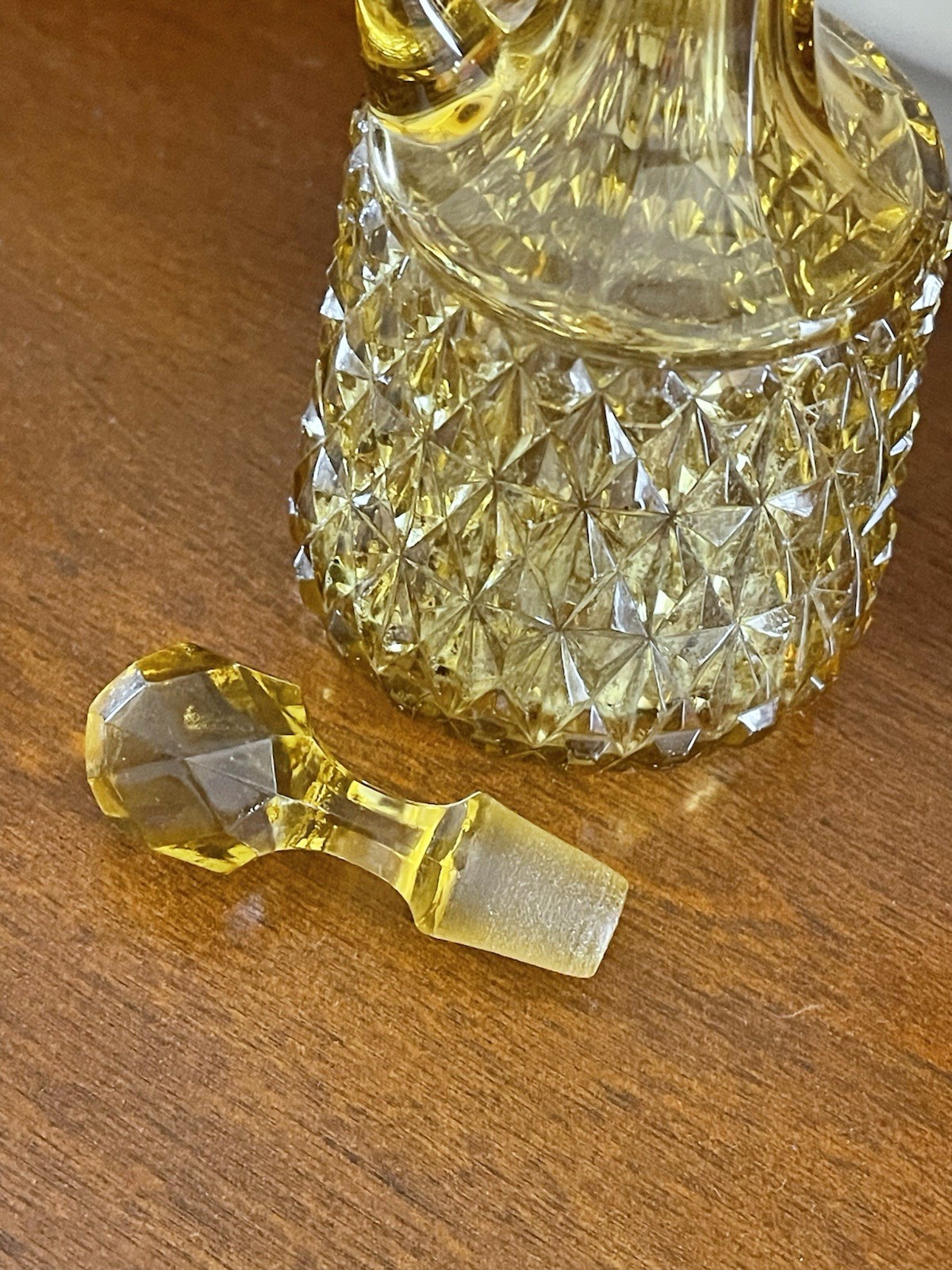 Antique Eapg Central Glass Co Yellow Amber Diamond Pattern Glass Cruet