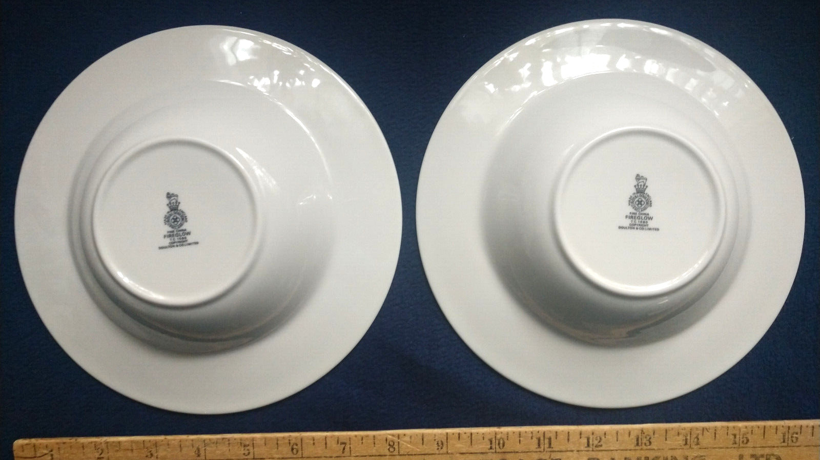 Select Royal Doulton Fireglow BOWL: Rim Soup 8″ or Coupe Cereal 6.75″