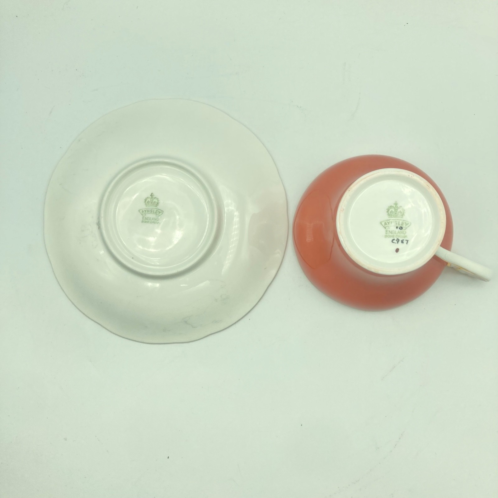 Cabbage Rose Tea Cup & Saucer Aynsley Coral Bone China England Gold Trim