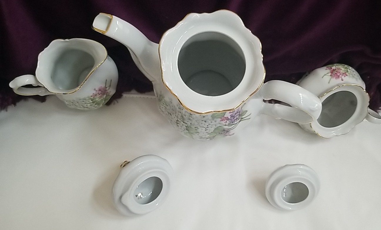 Mitterteich Bavaria Lilac Tea Set Teapot Sugar & Creamer Excellent Condition