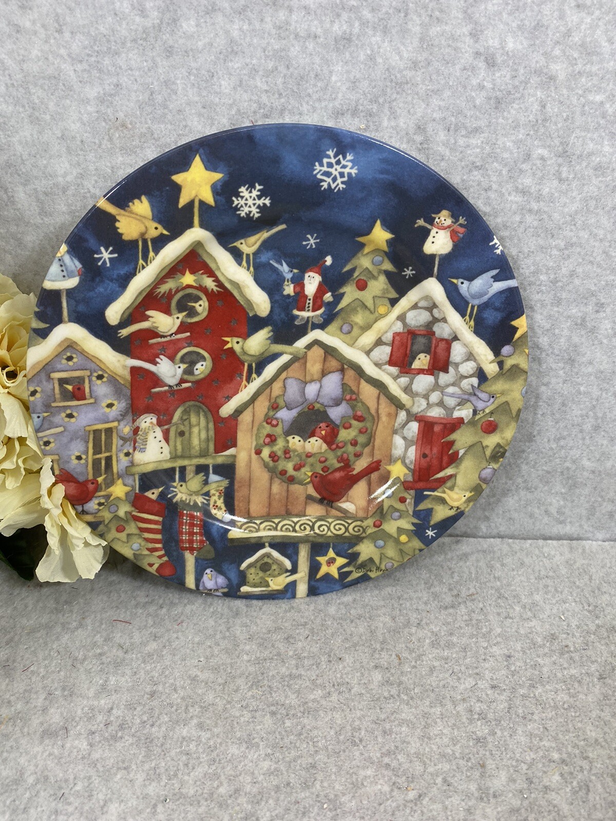 2006 HOLIDAY HOME CHRISTMAS BIRD HOUSES PLATE BY DEBI HRON
