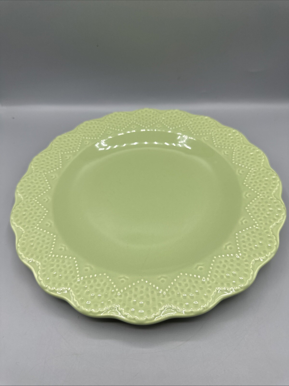 Cracker Barrel Berries Mint Green Serving Plate Dish Scalloped Edge 11.25″