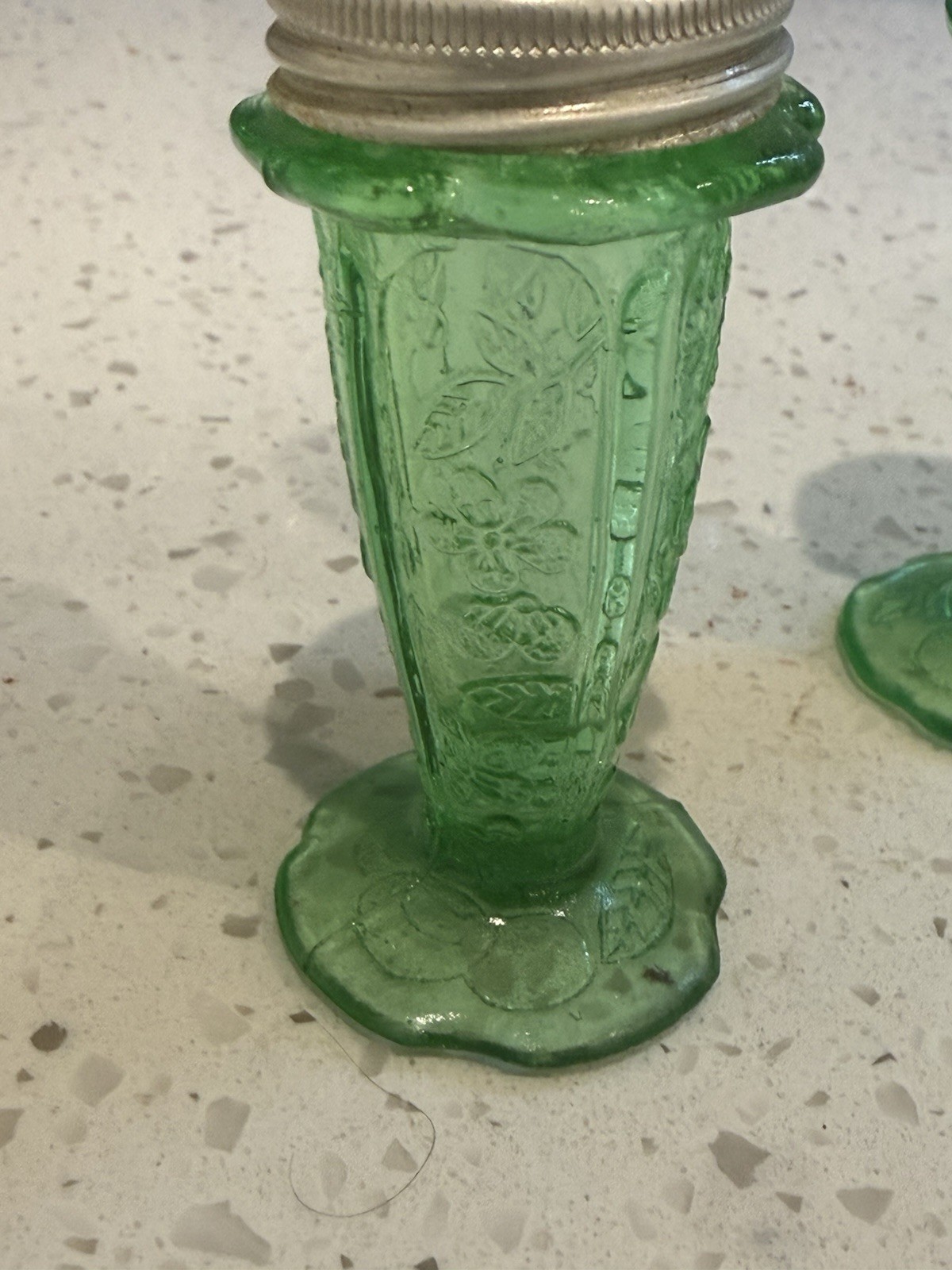 Jeannette Cherry Blossom Green Salt And Pepper Shakers Depression Glass