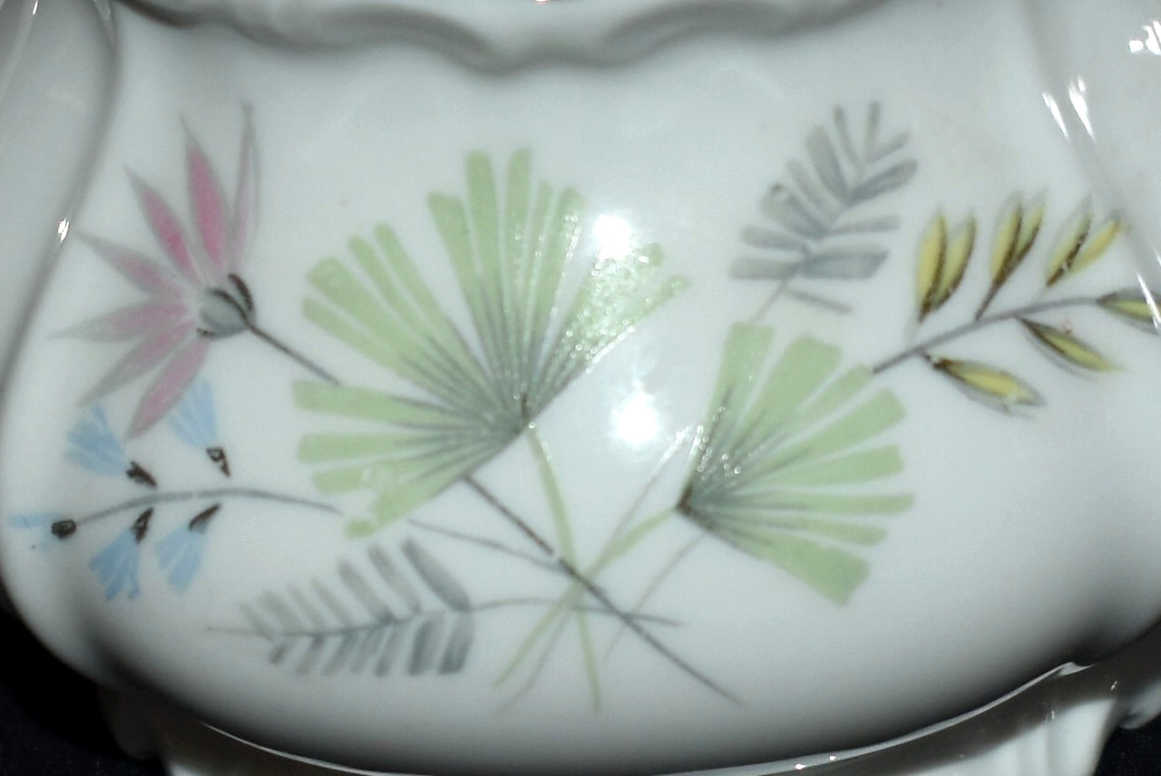 Vintage EDELSTEIN Maria Theresa Bavaria Germany Sugar Bowl