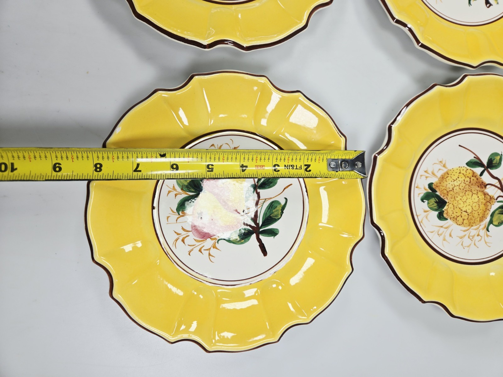 Vintage Italian Salad Dessert 8″ Plates Fruit Bright Yellow Wall Decor Set Of 4