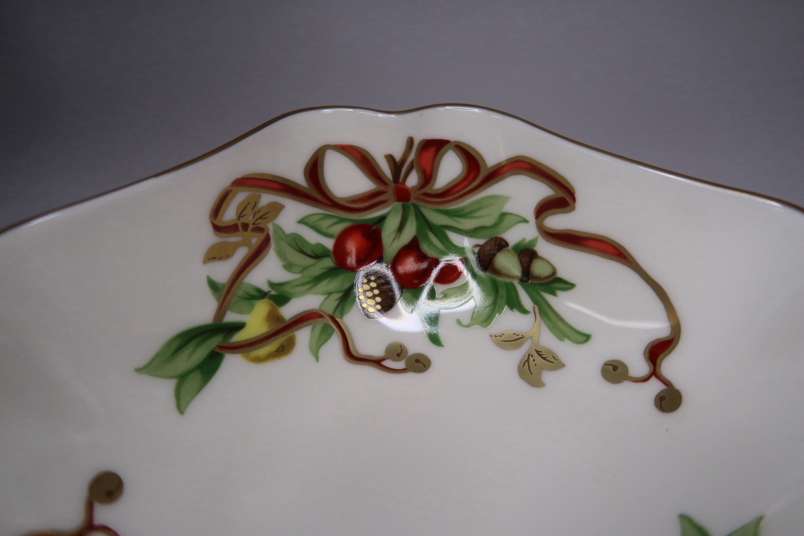 Tiffany & Co TIFFANY HOLIDAY 5 1/4″ Square Candy/Nut Bowl LNIB FREE SHIPPING B12