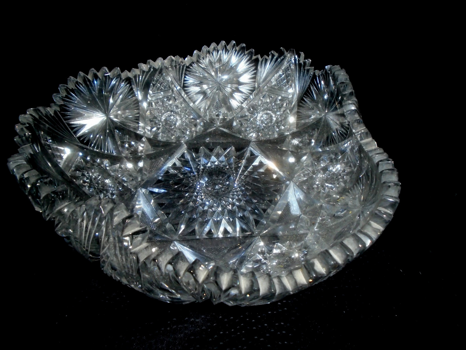 Antique American Brilliant Period ABP Deep Cut Crystal Bowl Sawtooth Rim 10″