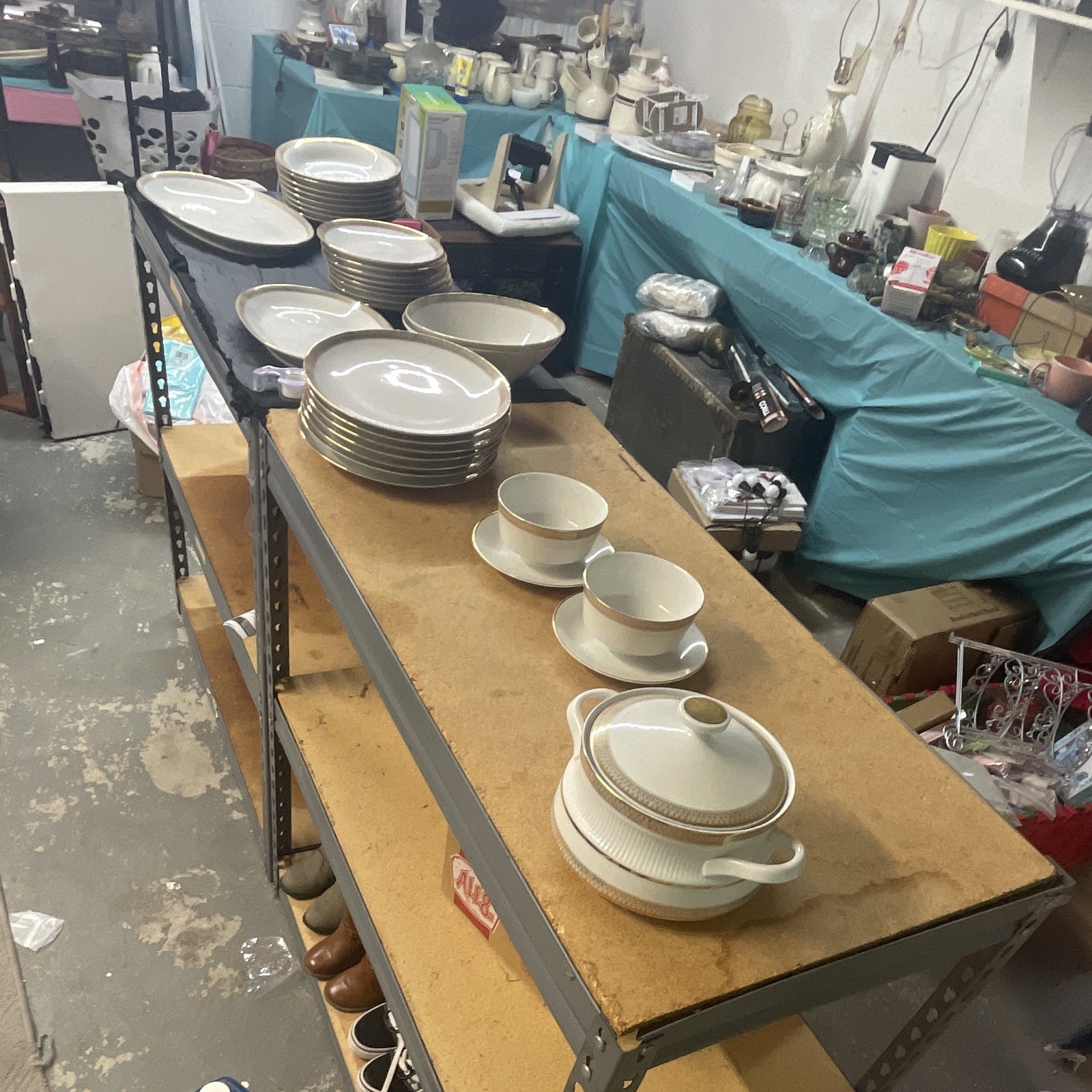 Mitterteich dish set. Very good shape. Never been used. 32 pieces total.