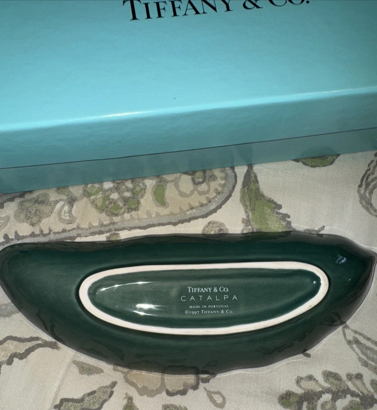 VTG Tiffany & Co. Catalpa Green Ceramic Leaf Candy Dish 1997 In Original Box