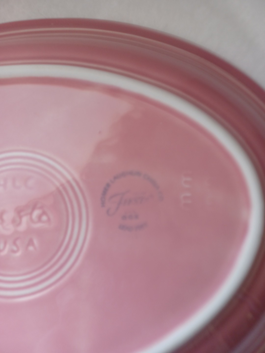 1 Vintage Out Dated Color Of Rose Pink Oval Platter 12inx 9in