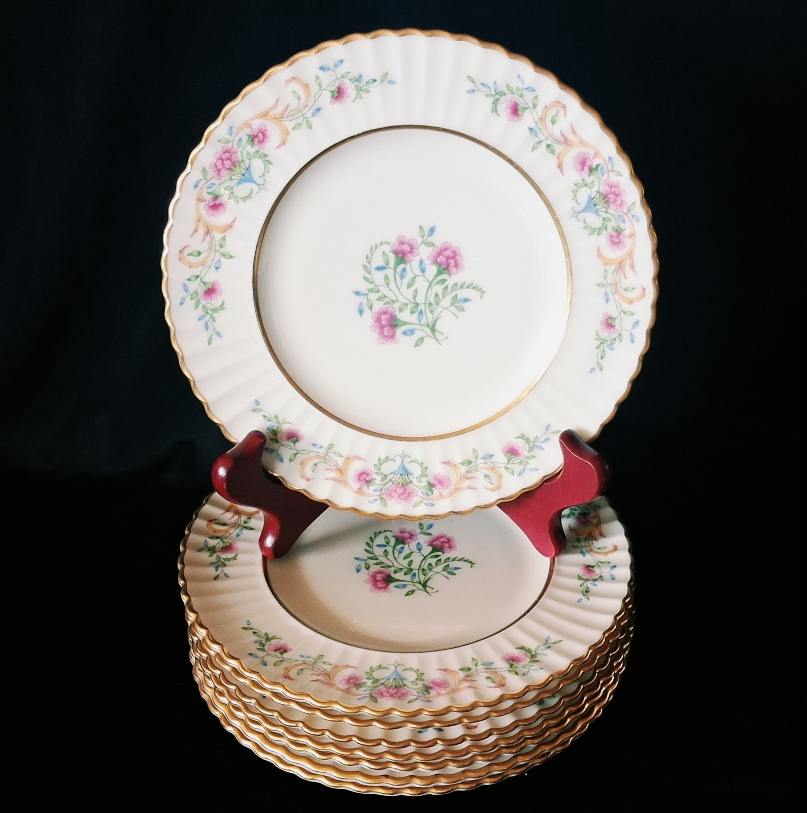 Lenox CINDERELLA Bread Plates 6.25″ Scalloped Gold Edge Floral (Set of 8) V-308