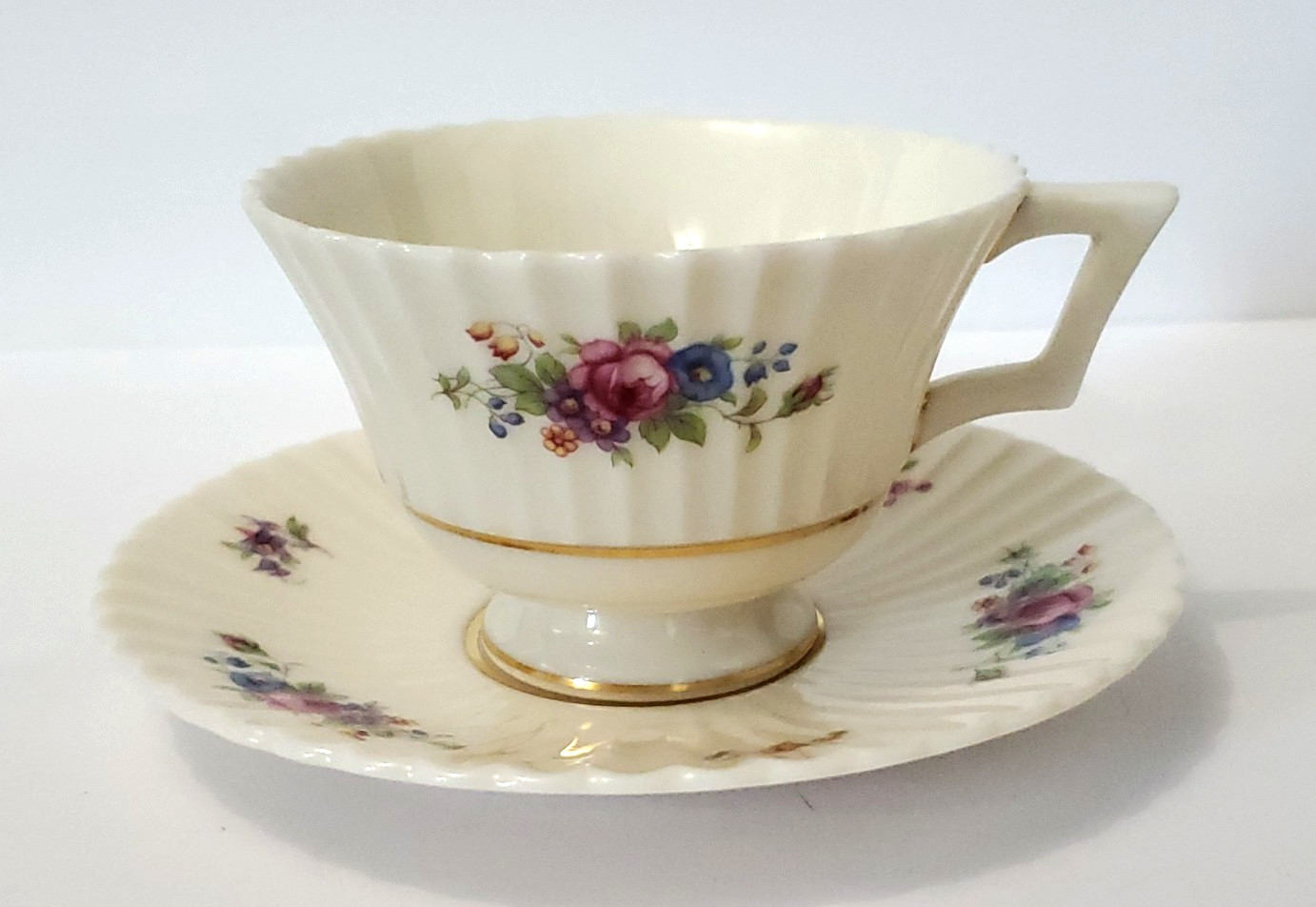 Lenox Pavlova Floral Cup 0-386 Gold Stamp and Saucer Set Vintage
