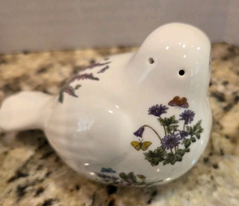 Portmeirion Botanic Garden Bird Salt & Pepper Shakers Susan Williams Ellis Flora